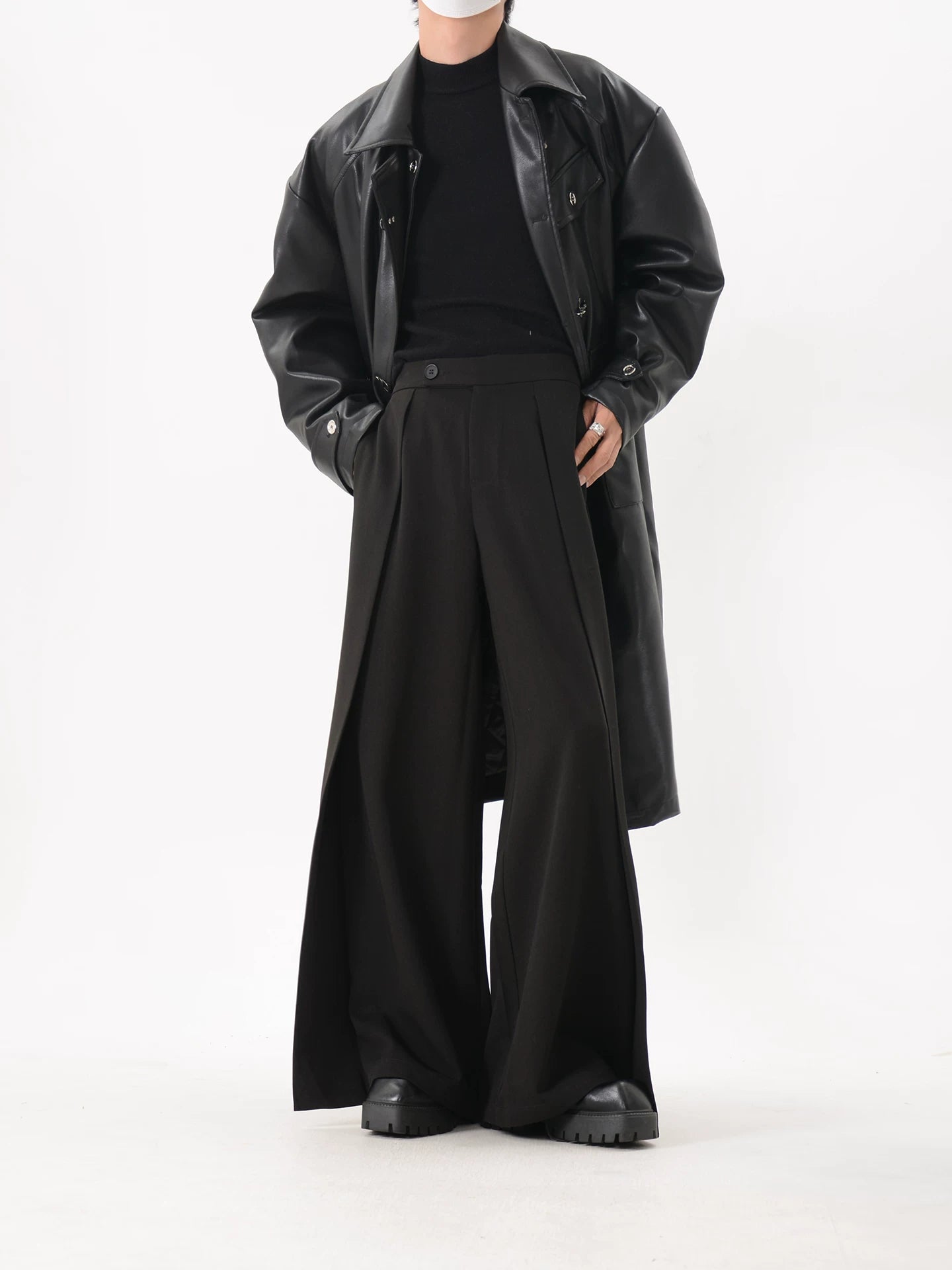 Onyx Overdrive Long Rider Coat