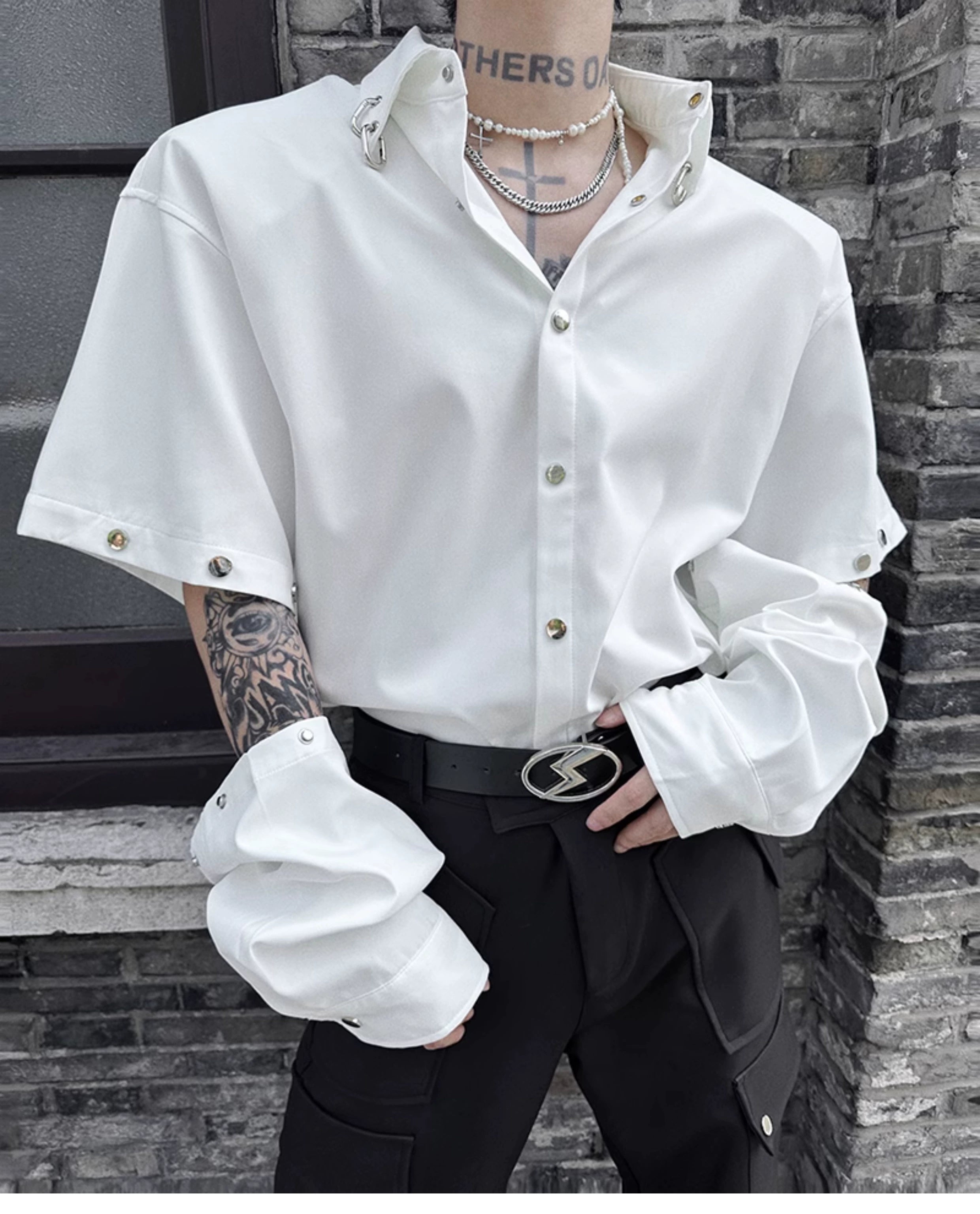 Detachable Sleeve Shirt