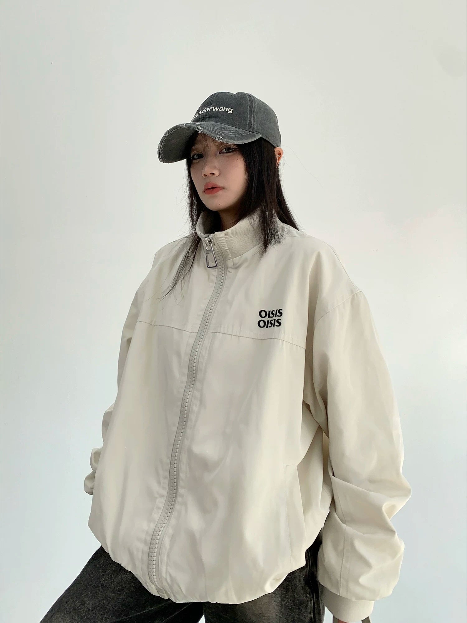 Oisis Cloud Windbreaker Jacket