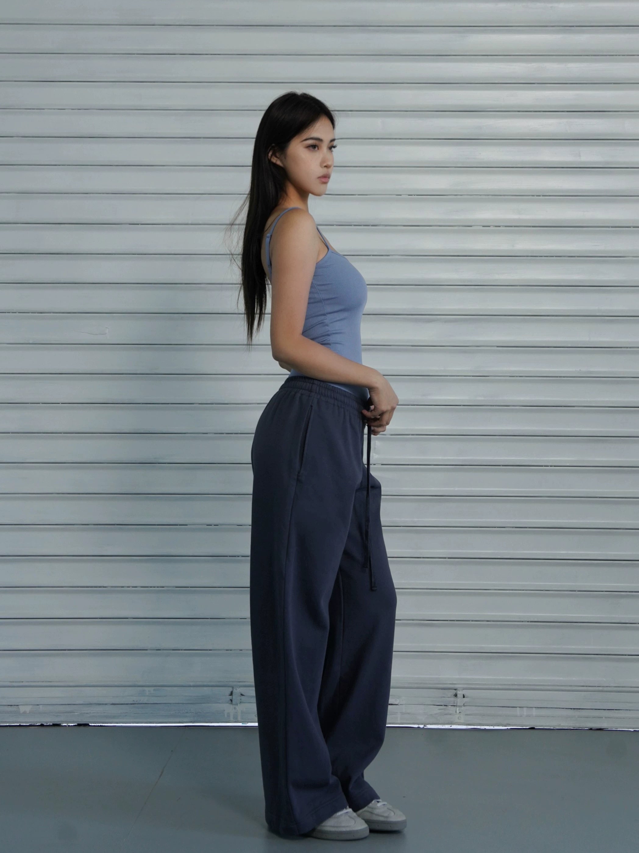 Pantalon sportif à pattes droites en ligne lâche