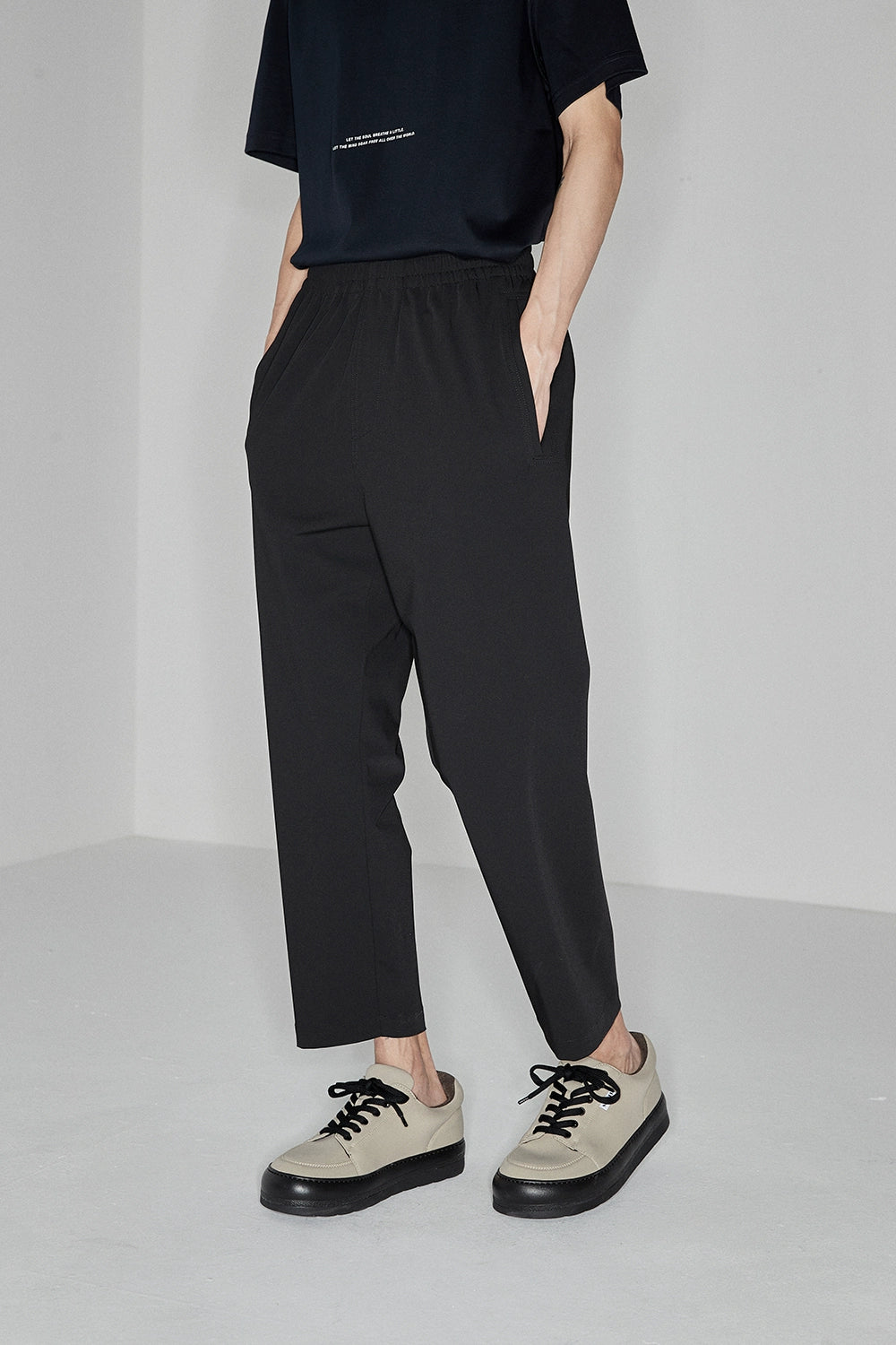 Pantalones de cintura elástica sin costura lateral