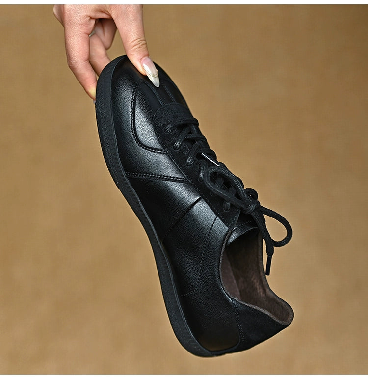 Midnight Urban Classic Sneakers