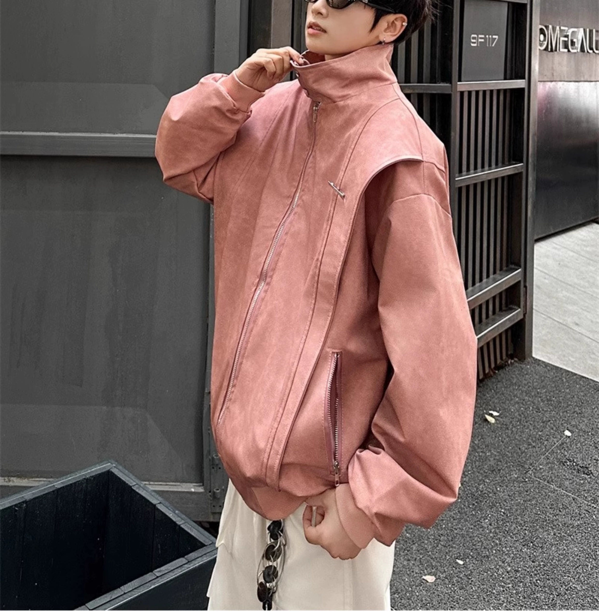 Oversized Vintage Zip-Up Jacket