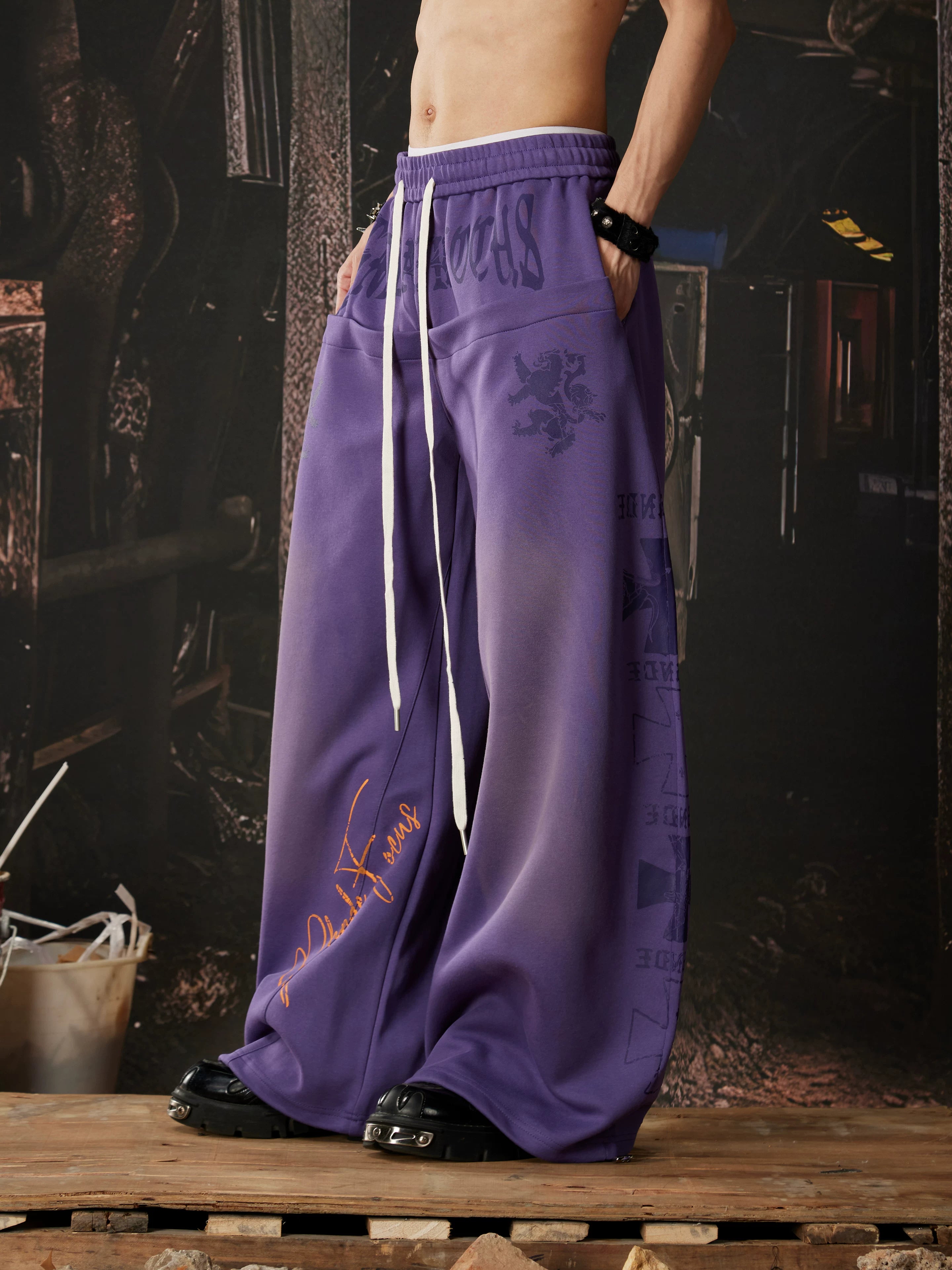 Lioncrest Manifesto Streetwide Sweatpants