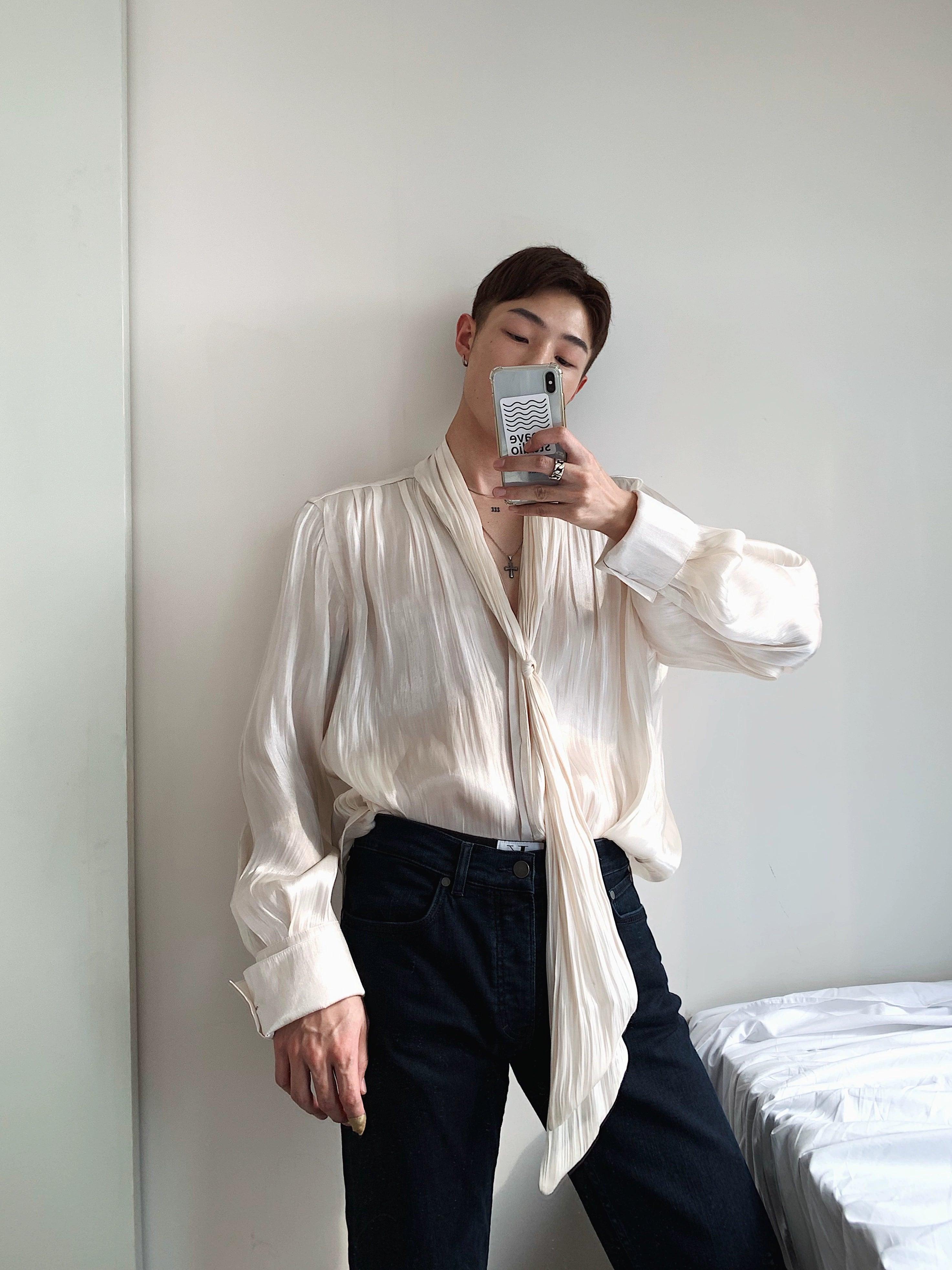 Camisa campesina de seda de Weave Studio Ivory - Flujo de manga de manga larga fluida