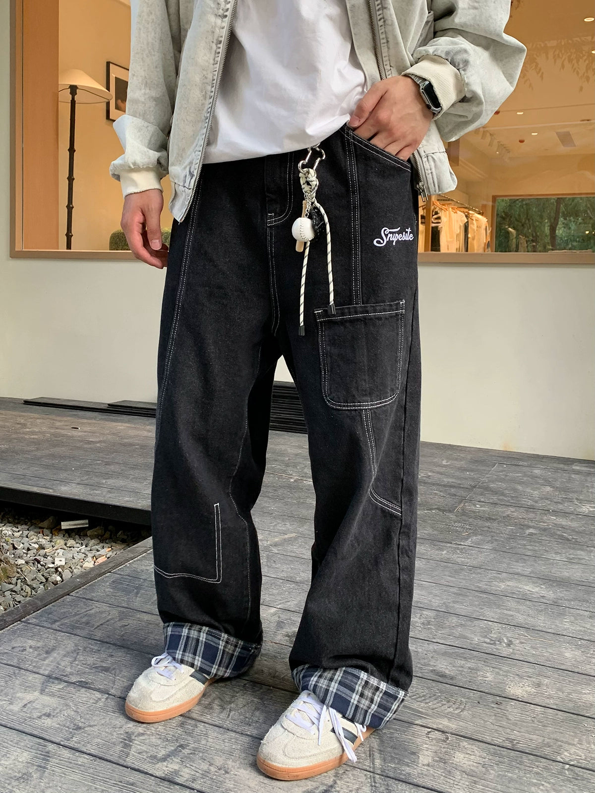 Straight-Leg Washed Jeans