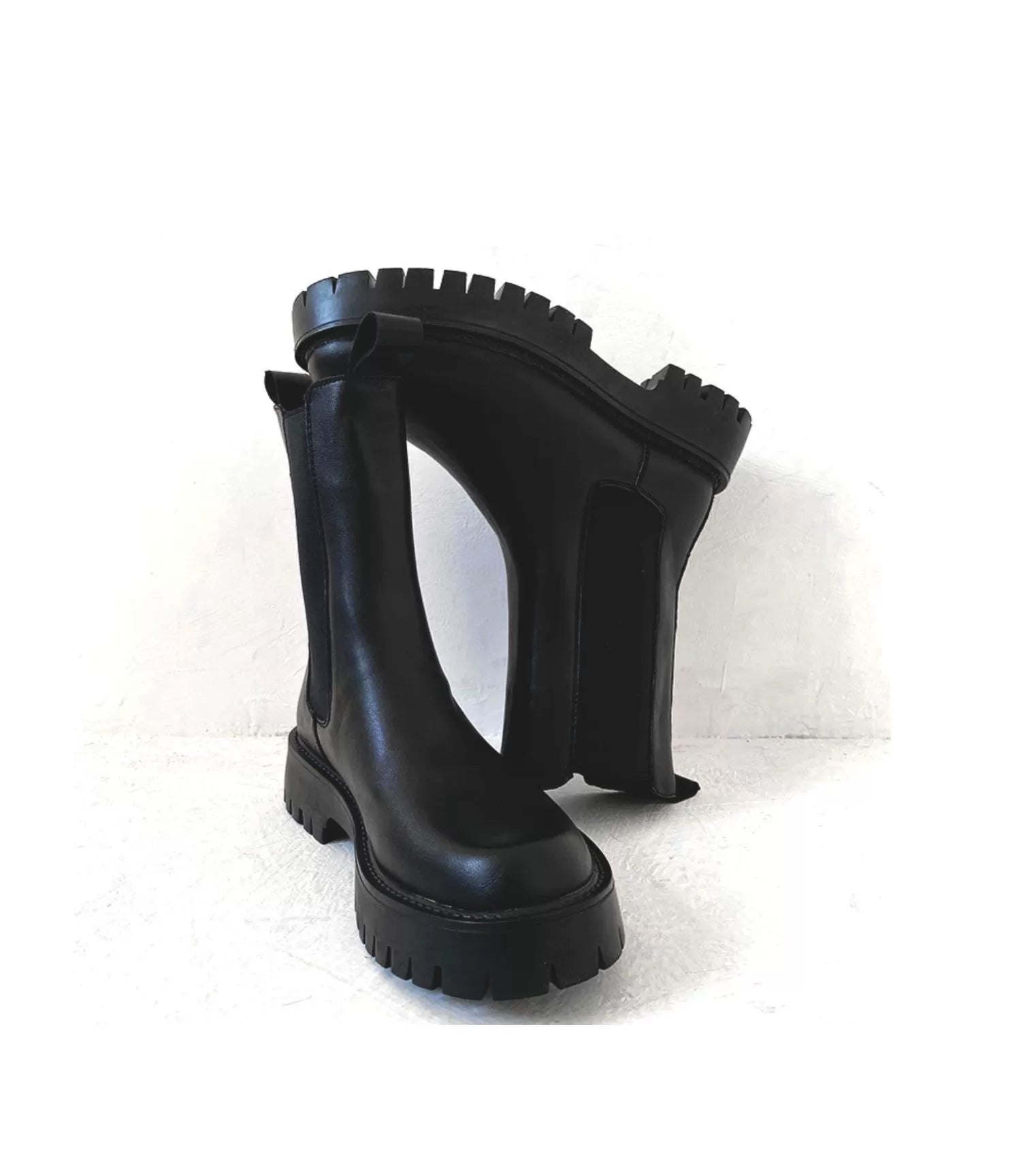 Chunky Sole Black Chelsea Boots