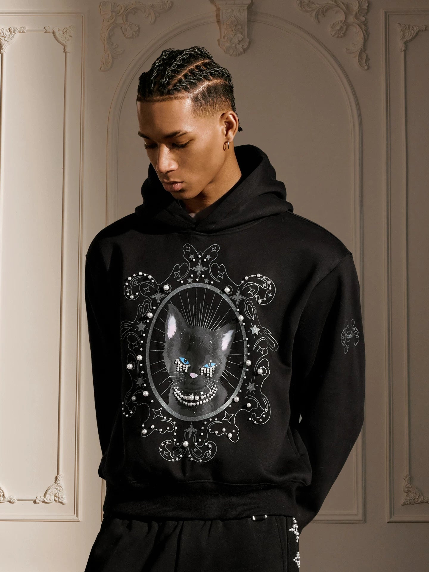 Pearl Embellished Mystic Cat Graphic Hoodie