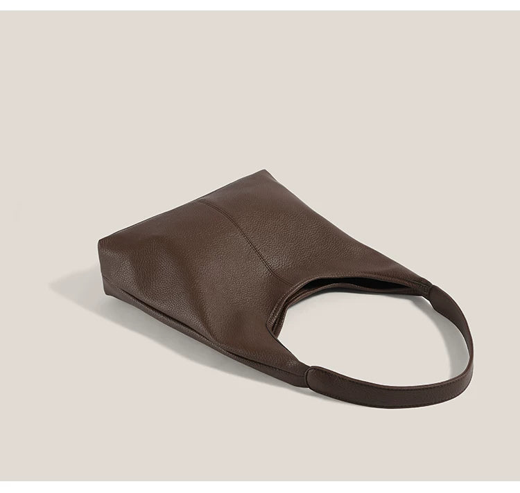 Classic Minimalist Slouch Hobo