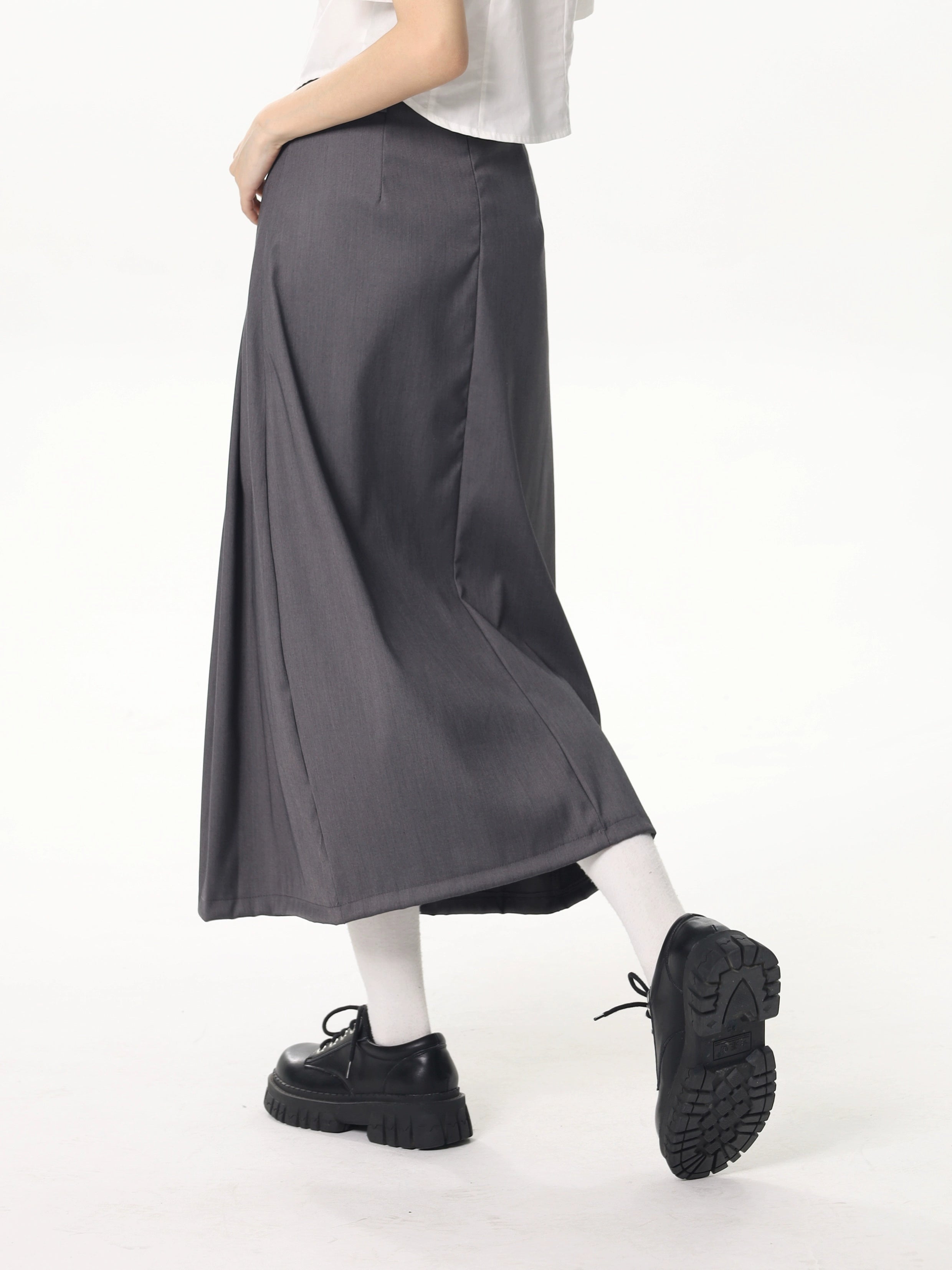 Weißes Kurzarmhemd mit Krawatten-JK-Stil