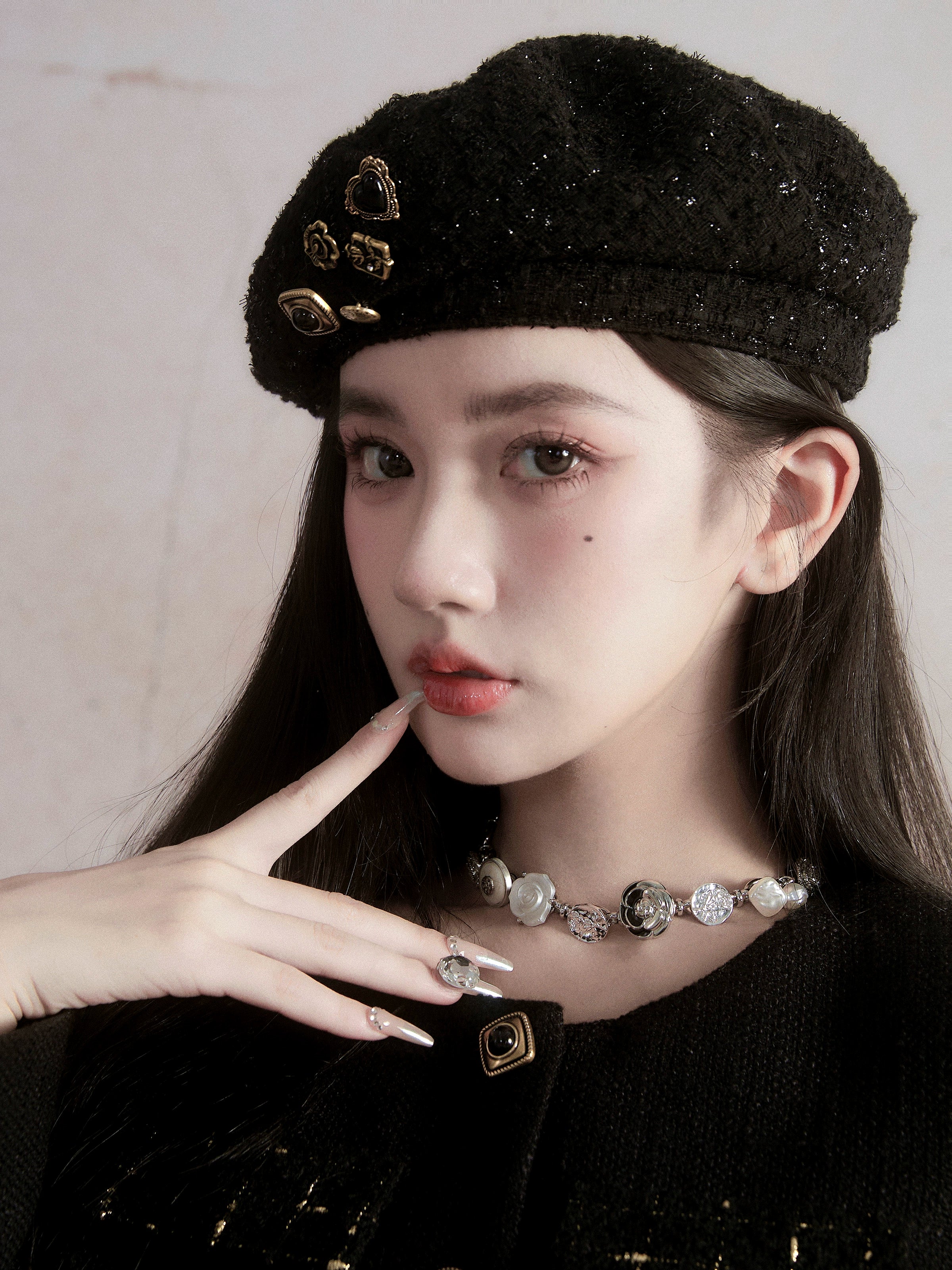 Black Wool Beret with Pin Accessories