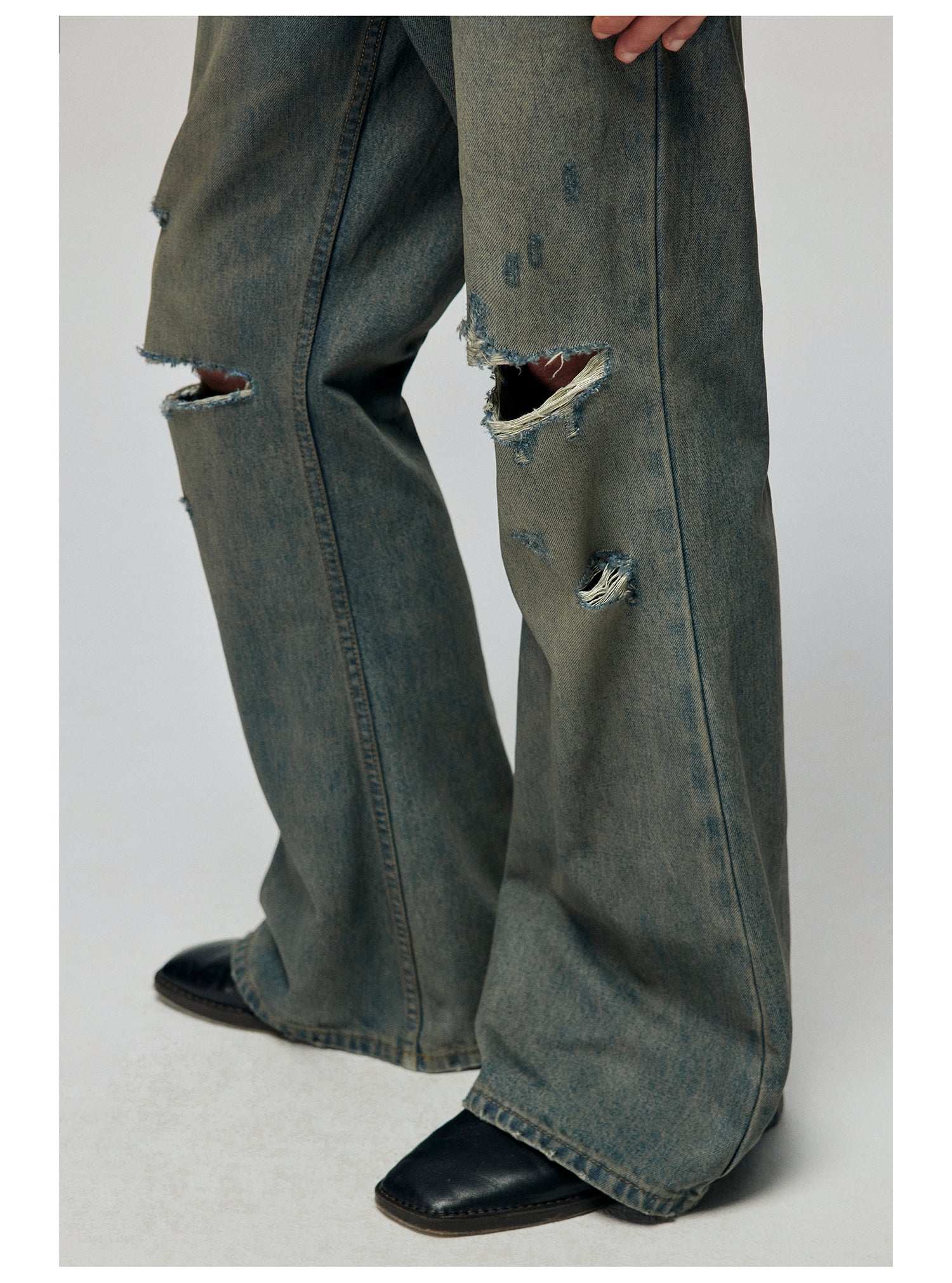 Distressed Wide Leg Flare Jeans