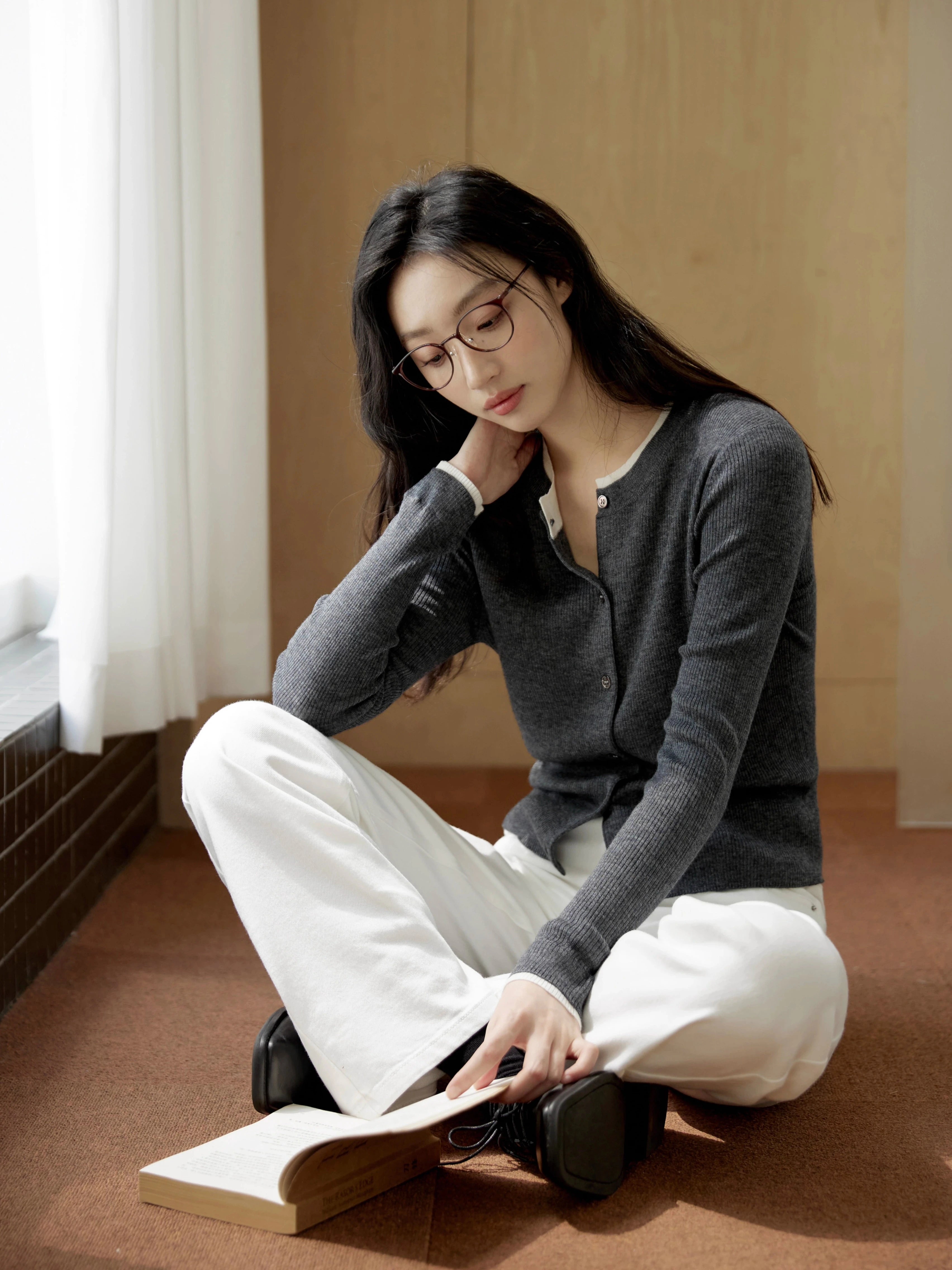 Button-Up Cardigan Sweater with White Inner Layer