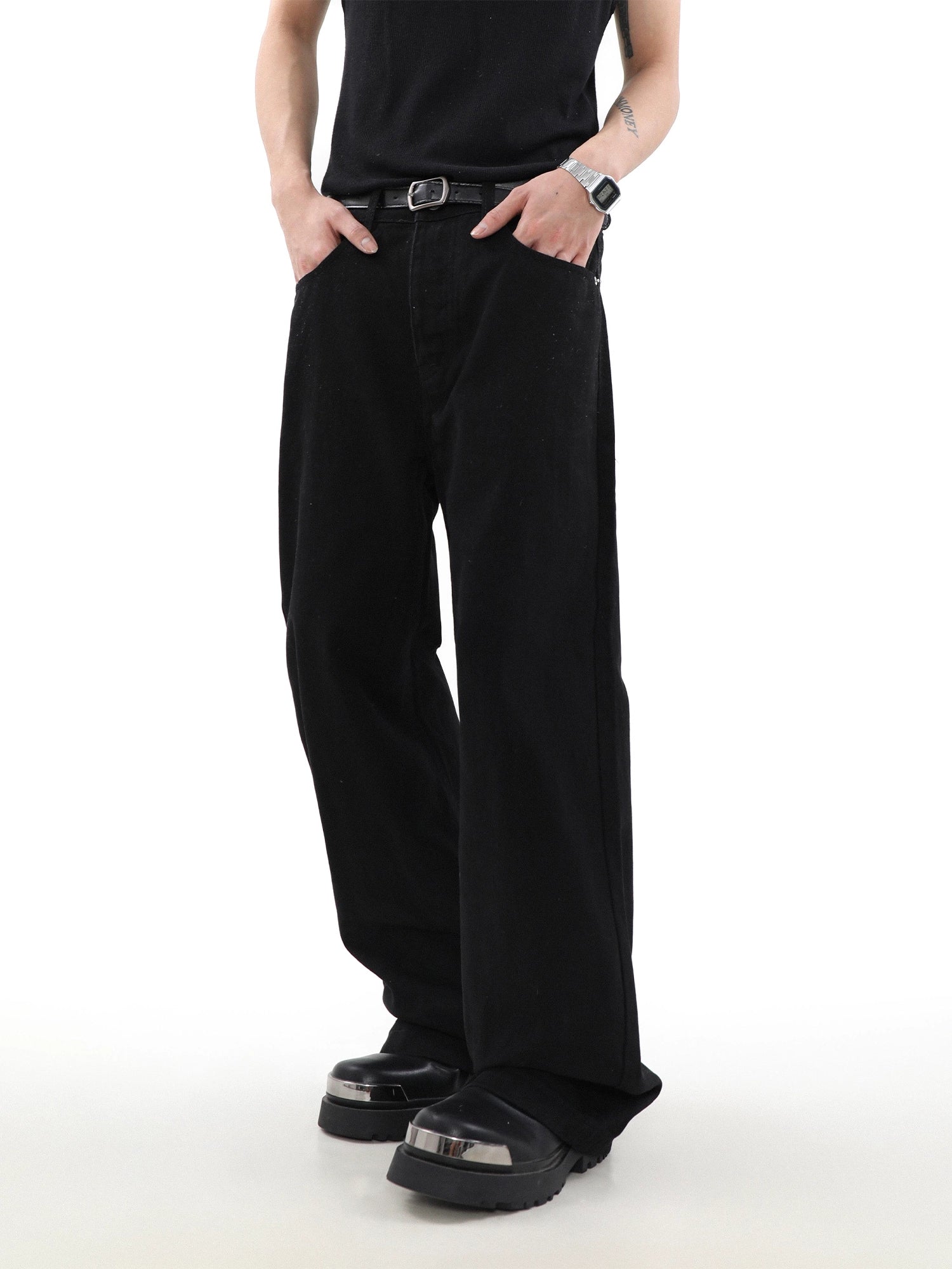 Noir Axis Clean Wide Jeans