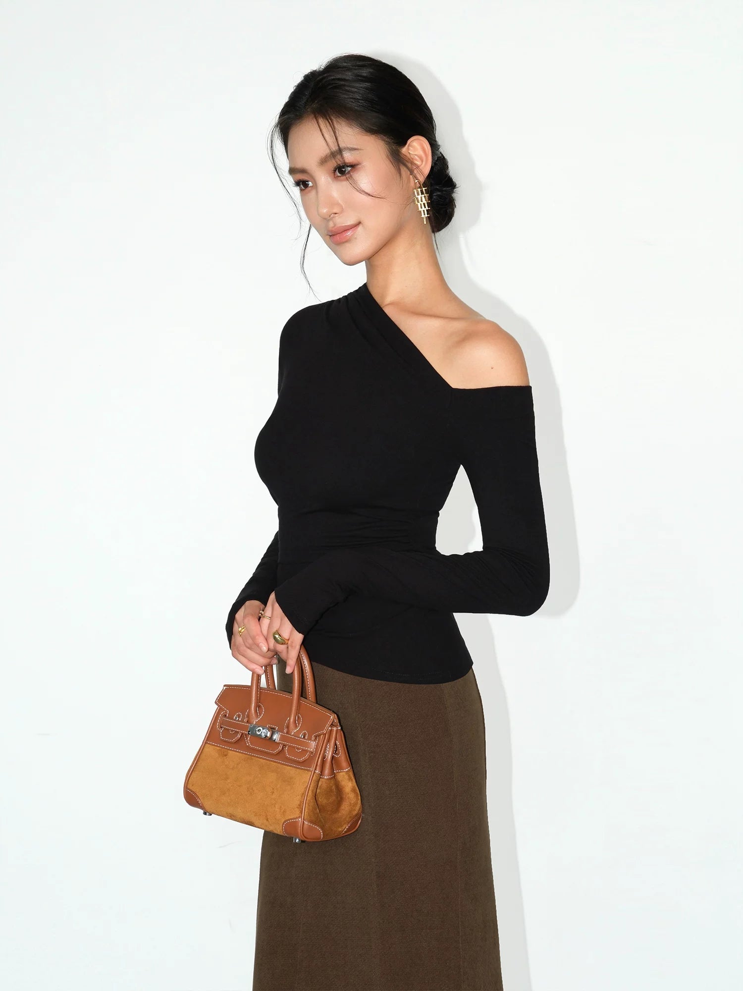 Slope One‑Shoulder Ruched Top