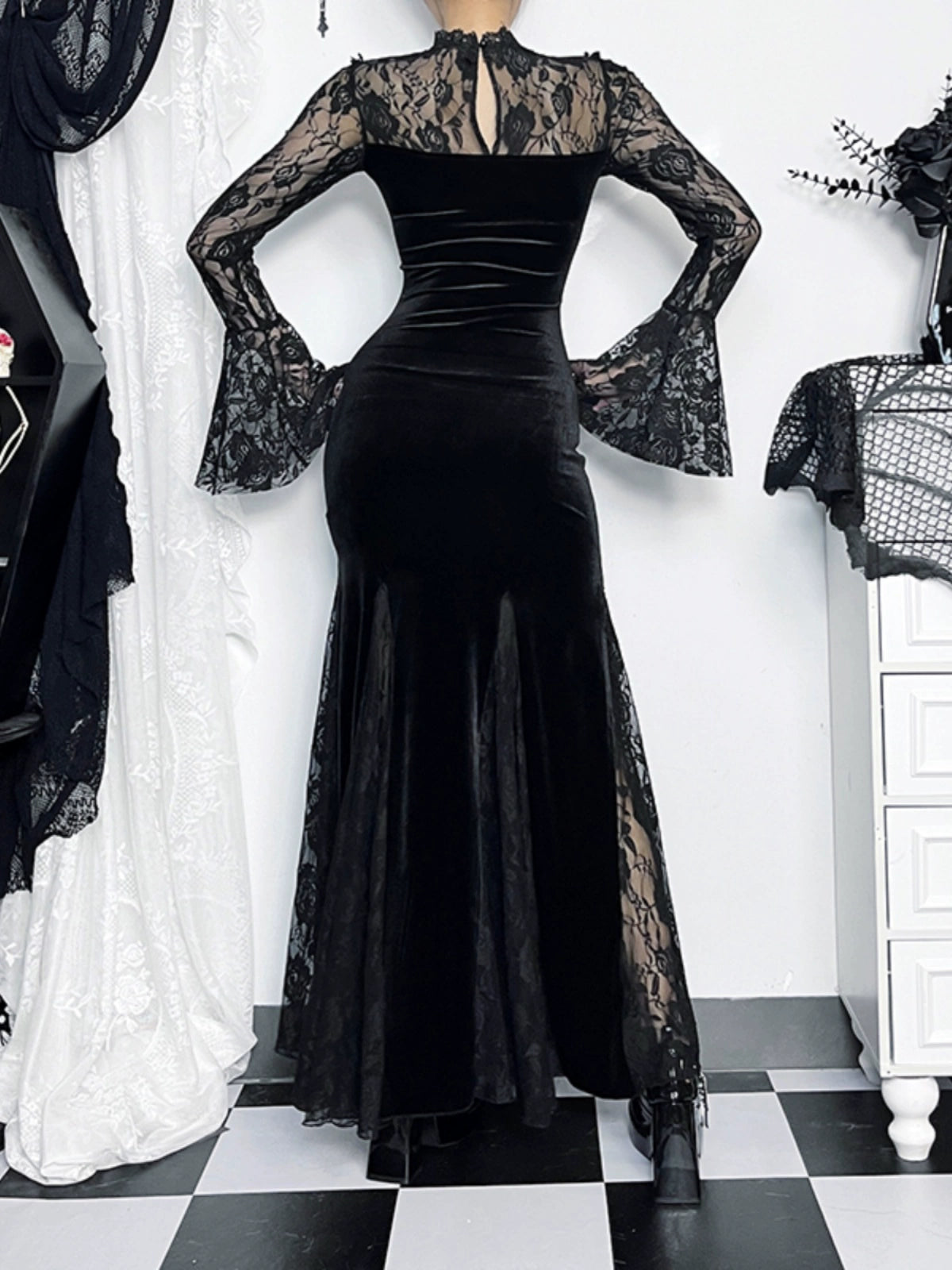 Robe sirène en velours gothique wannathis - robe de plancher en dentelle à manches longues avec collier élevé