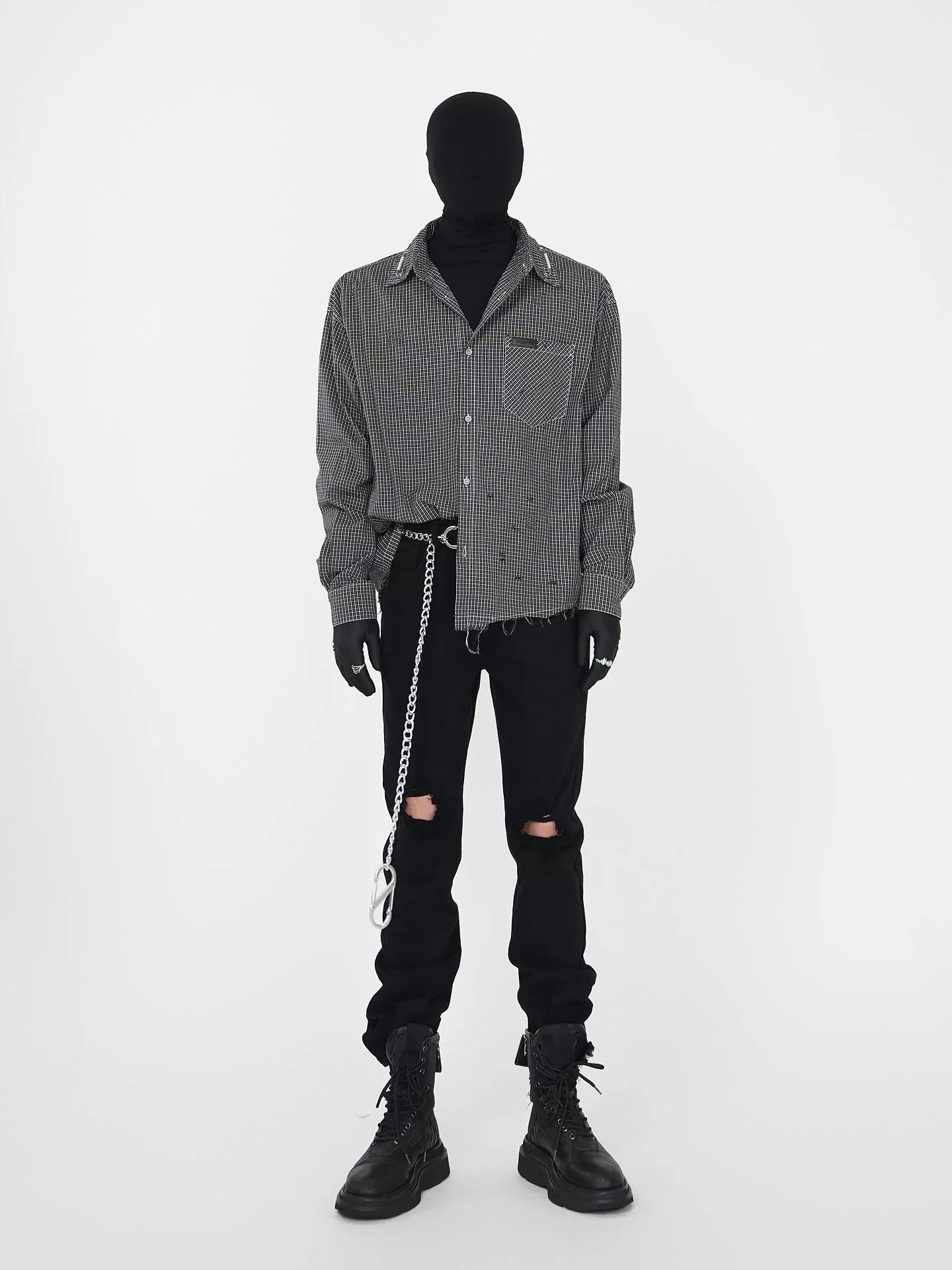 Rebel Wave Chain‑Detail Ripped Cargo Jeans
