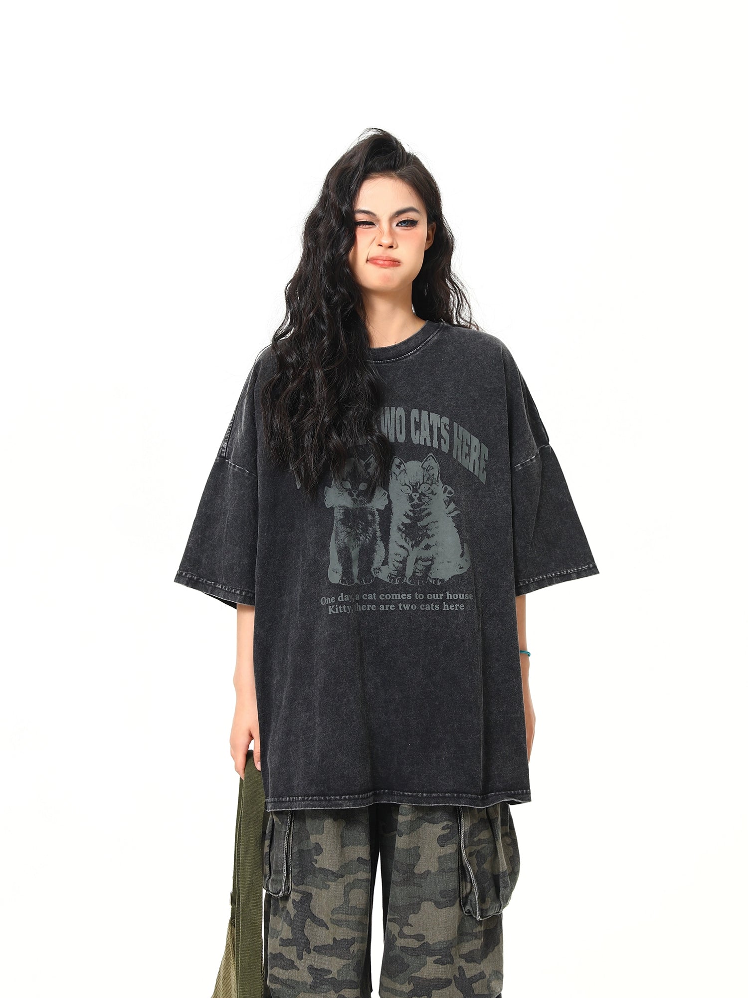 Two Cats Vintage Tee