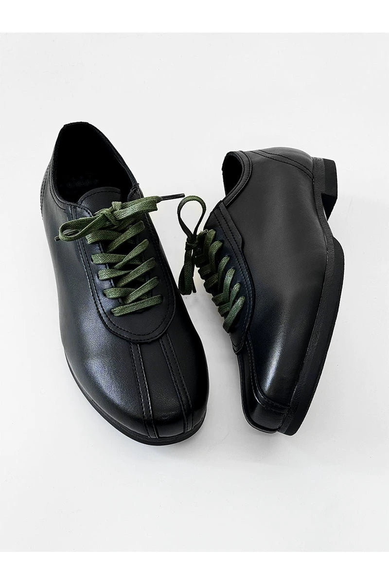 Black Split-Toe Derby Shoes with Green Laces