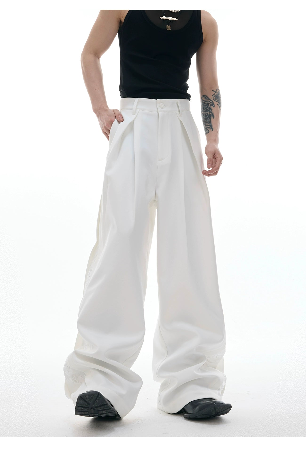 White Wide Leg Loose Cargo Pants