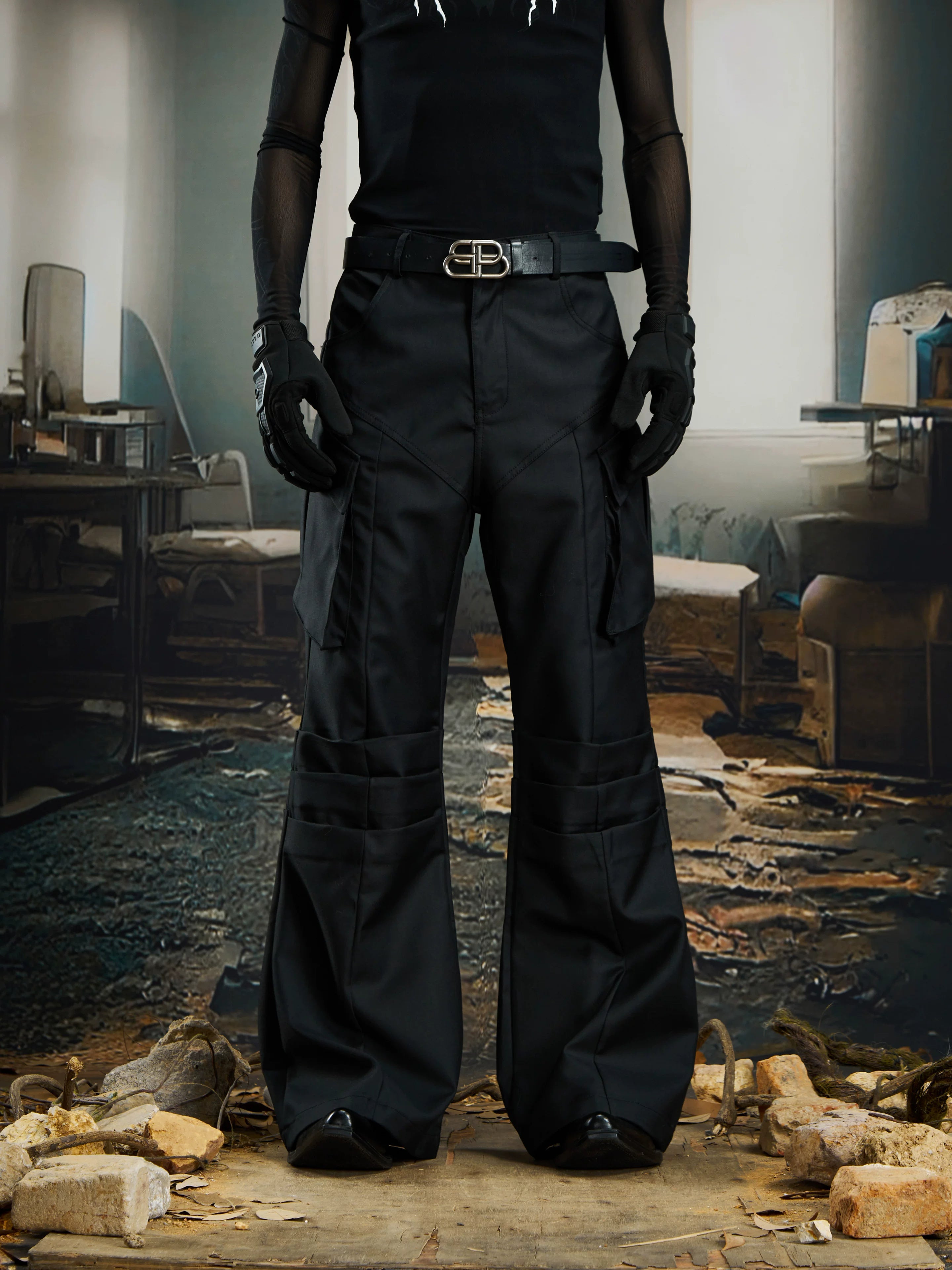 Midnight Strata Stacked Cargo Flares