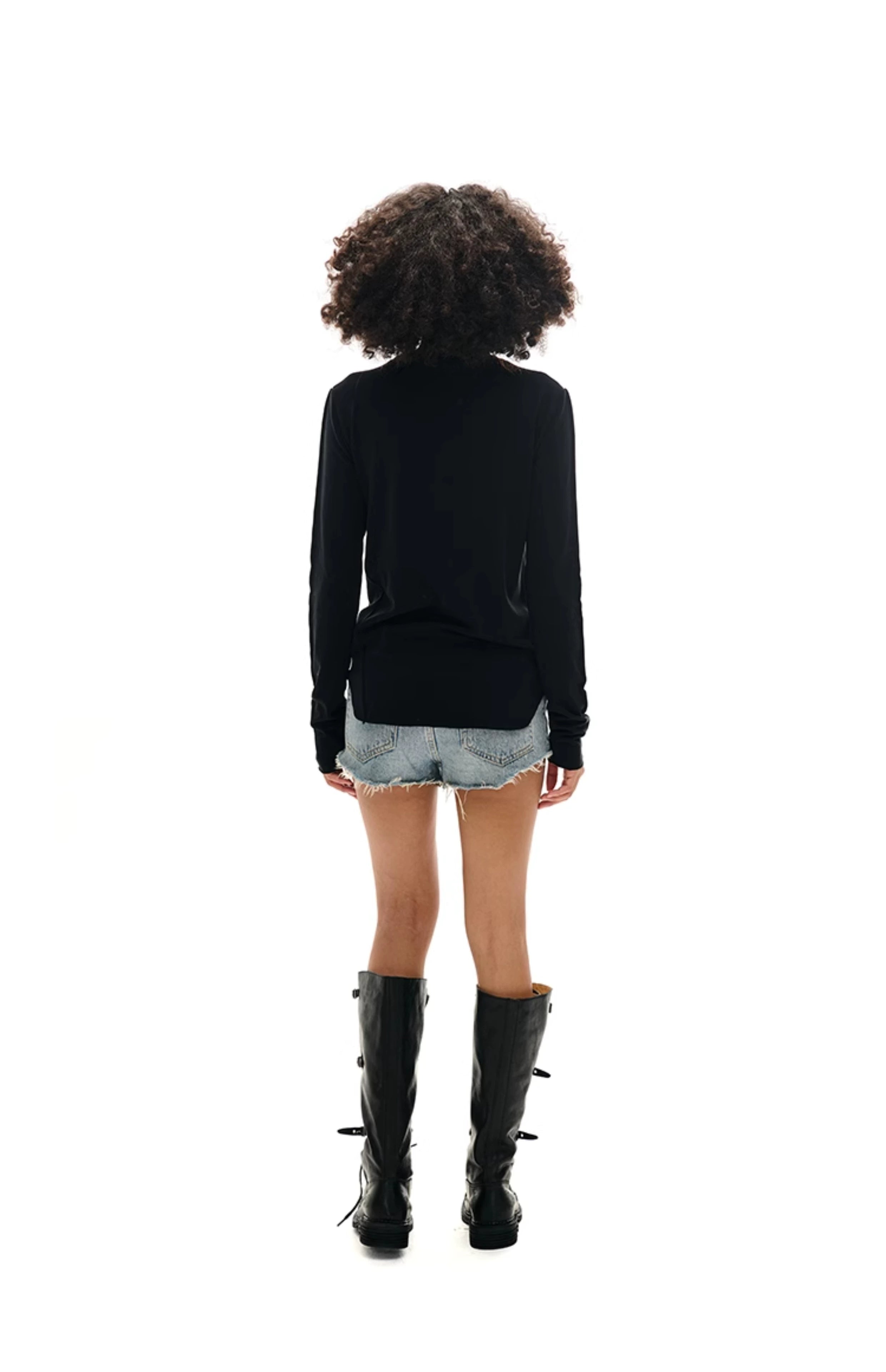 Camiseta de manga larga de ajuste delgado de cuello redondo