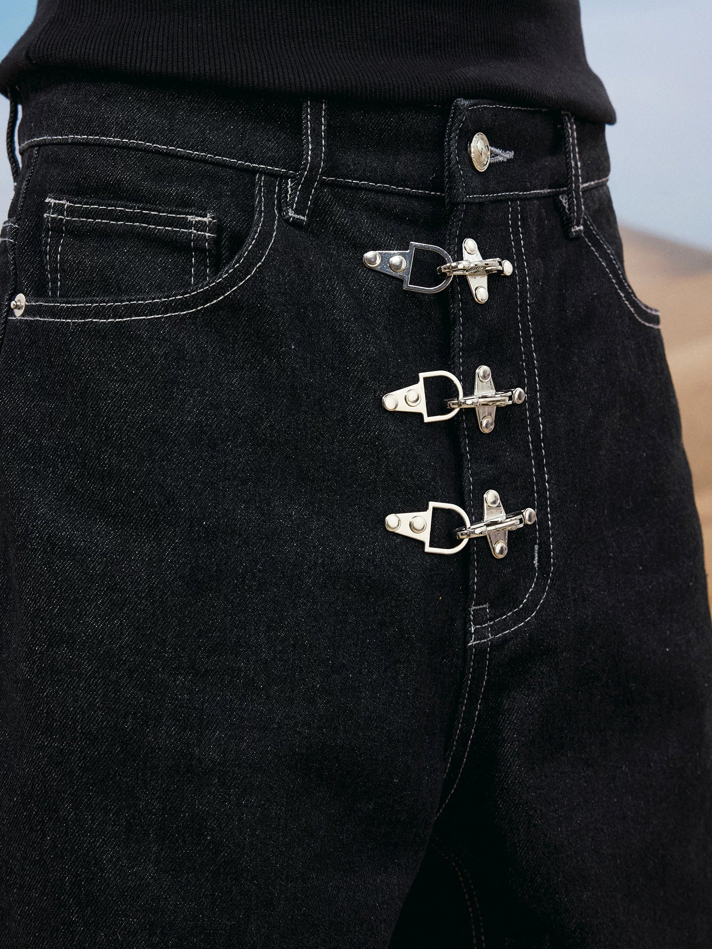 Buckle Embellished Wide Leg Jeans