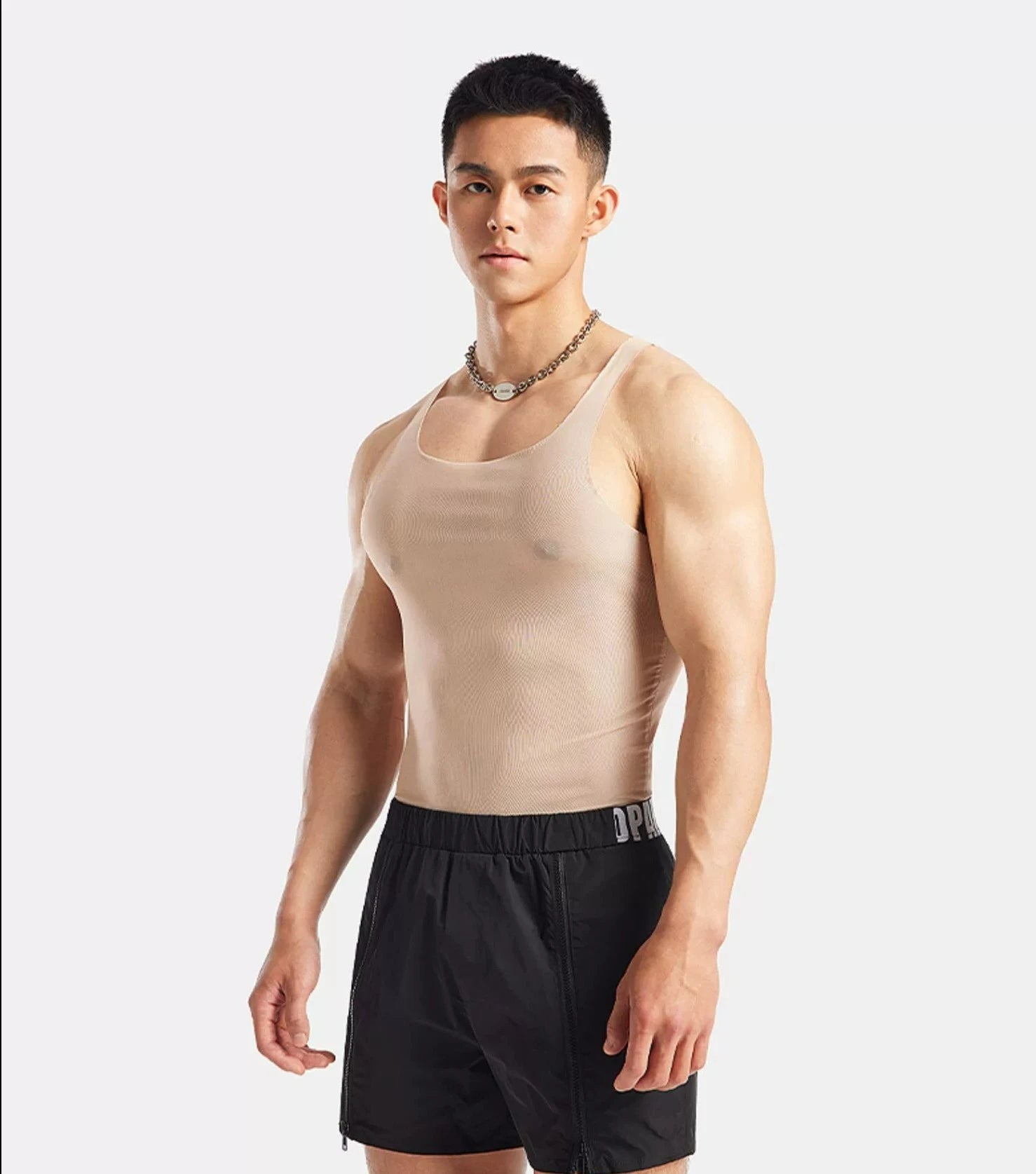 Camiseta de tanque de compresión desnuda