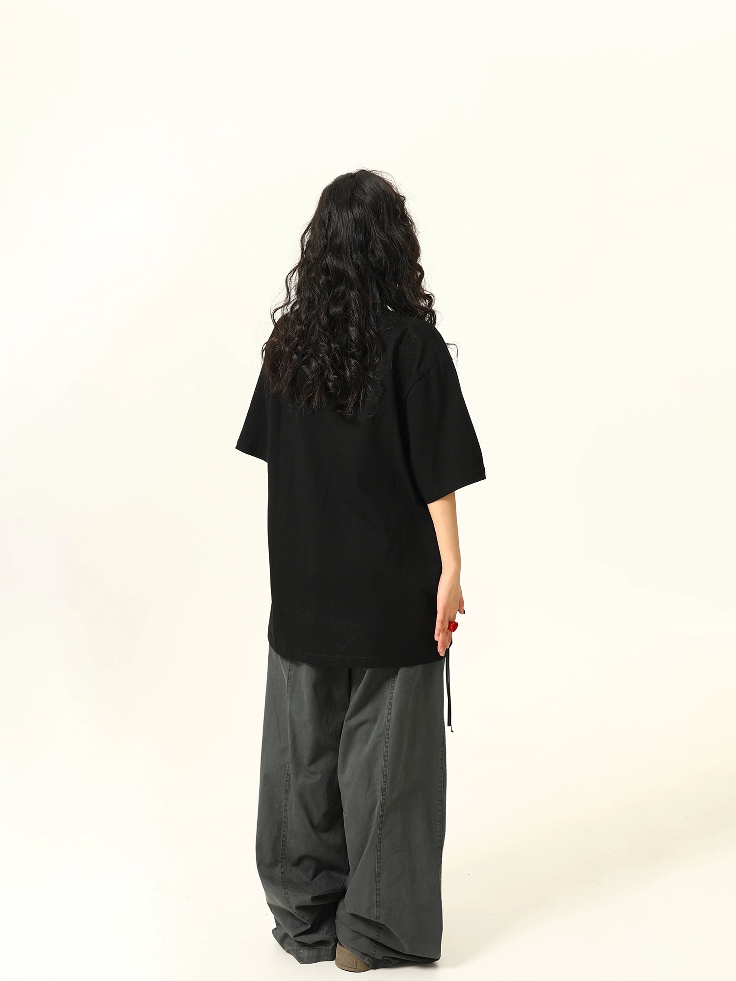 Oversized Tee with Cat Graphic