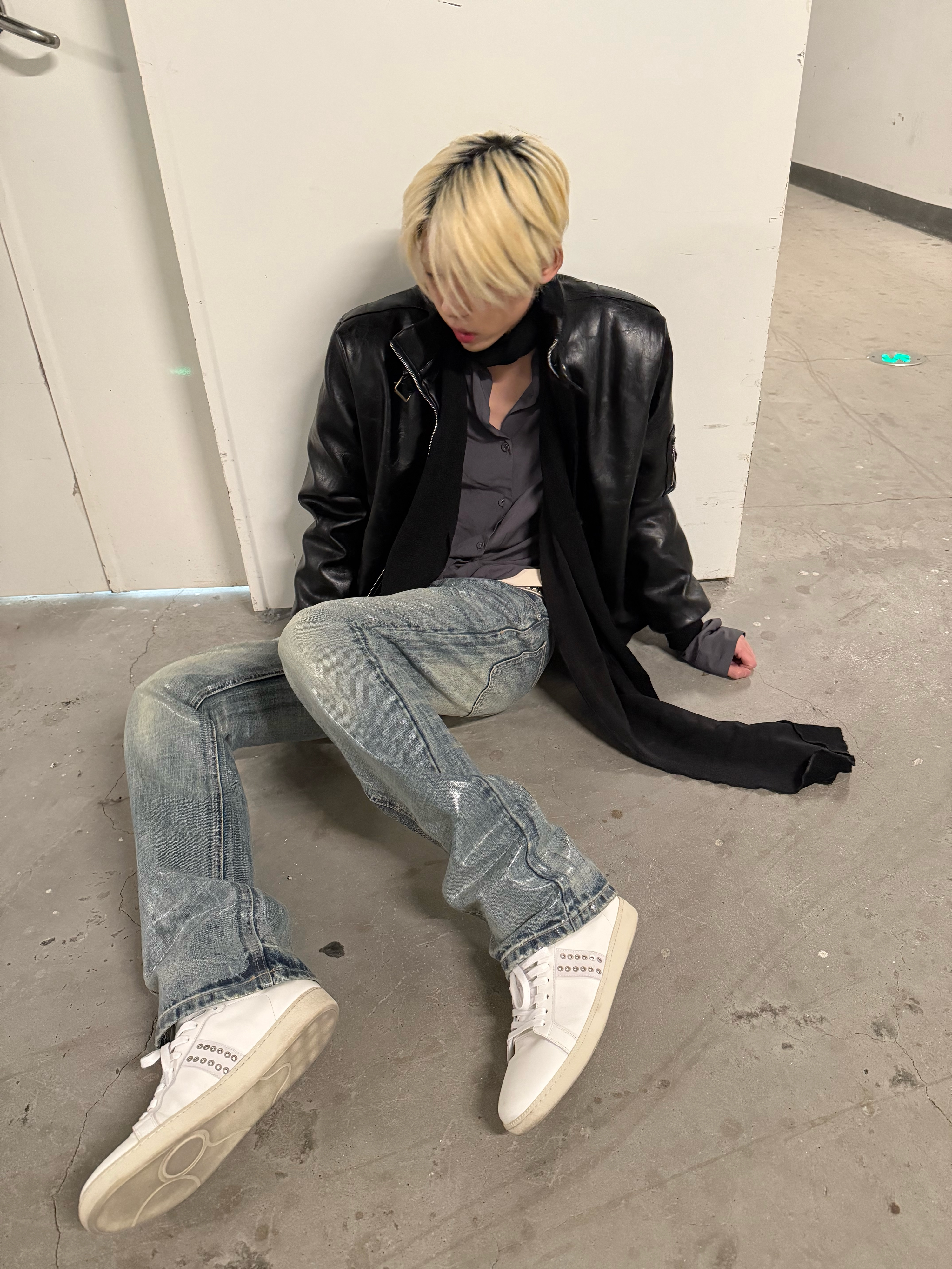 Ice Fade Vintage Wash Straight Jeans