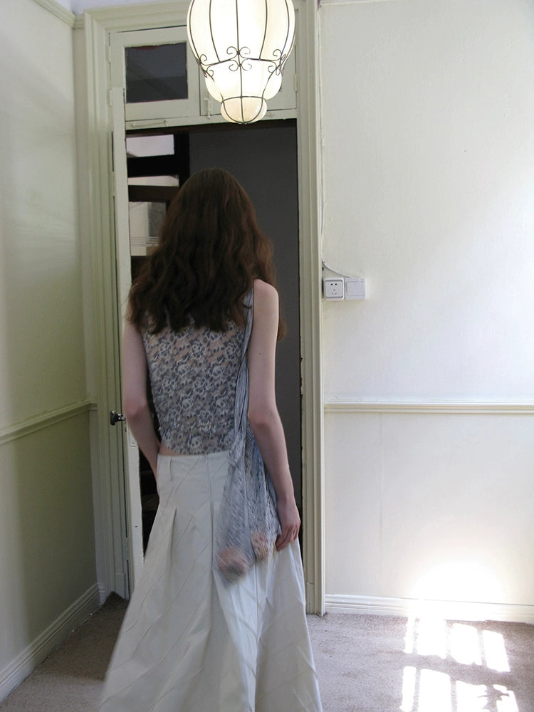 Peony-Pattern Lace Halter Neck Top