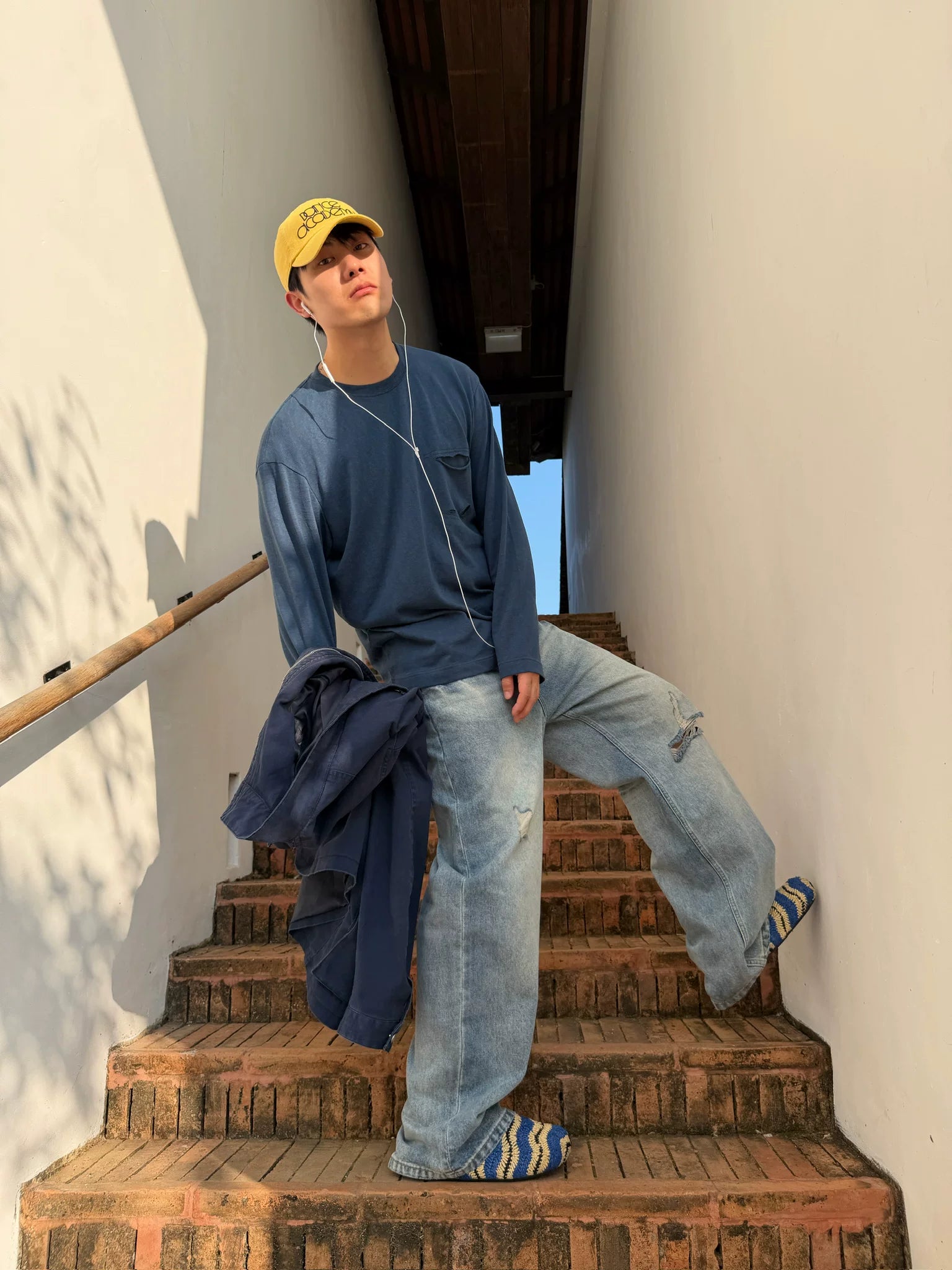 Coastline Fade Ripped Denim