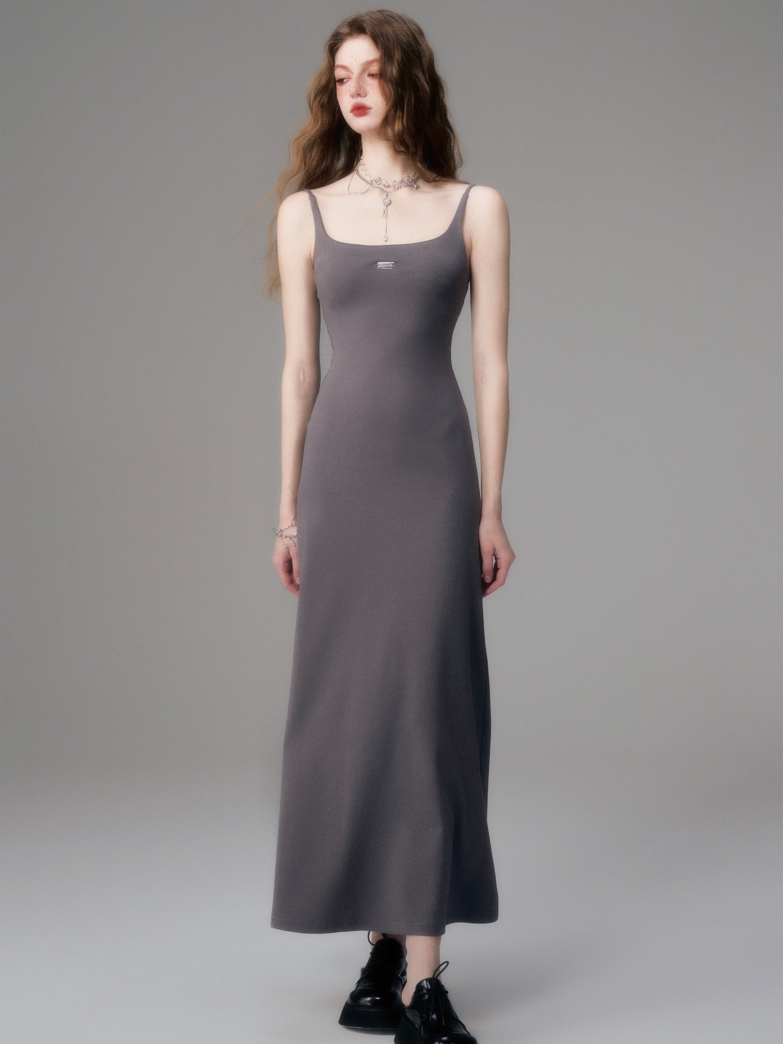 Sleek Noir Maxi Dress - chiclara