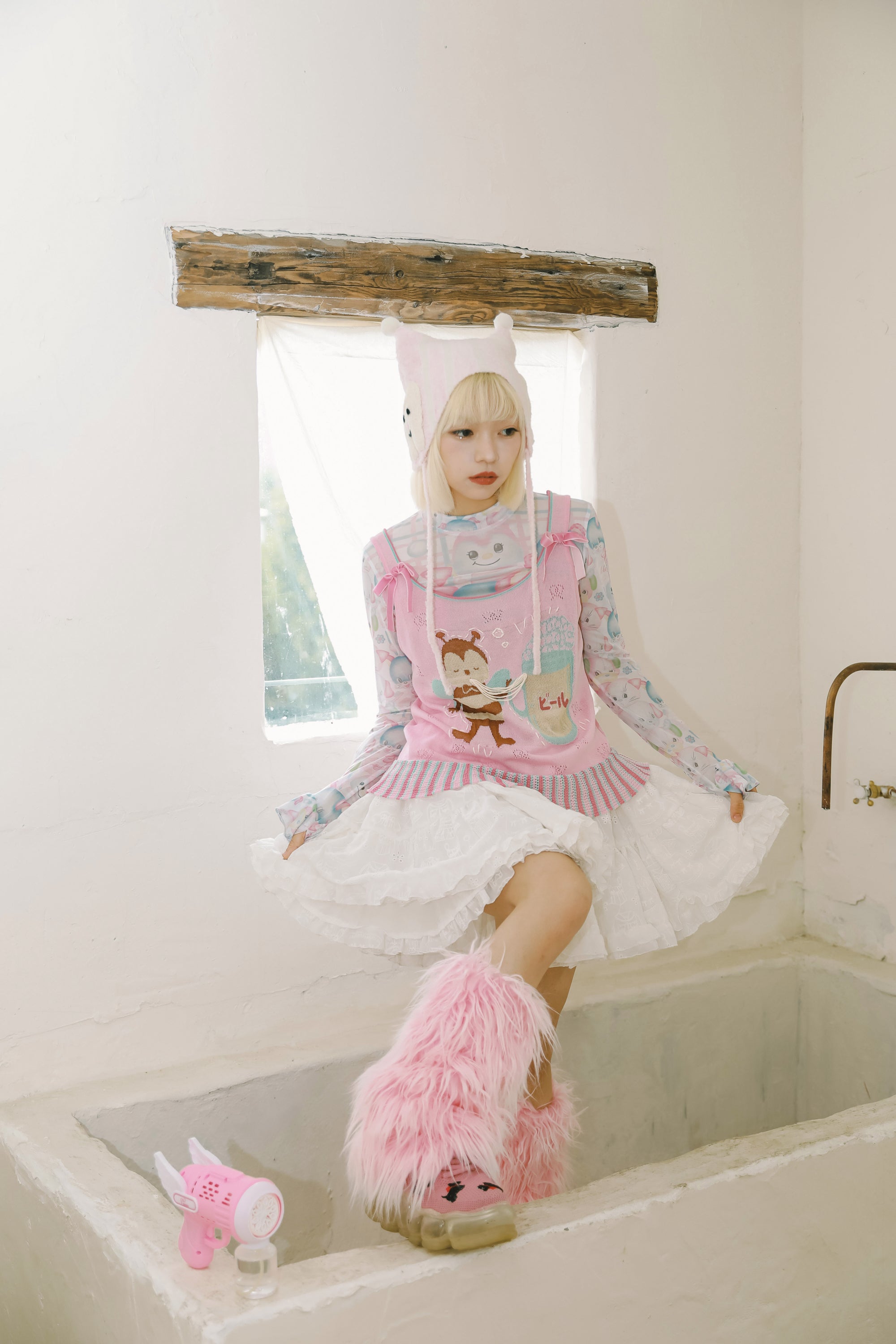 Beer Bear Bow Knit Tank