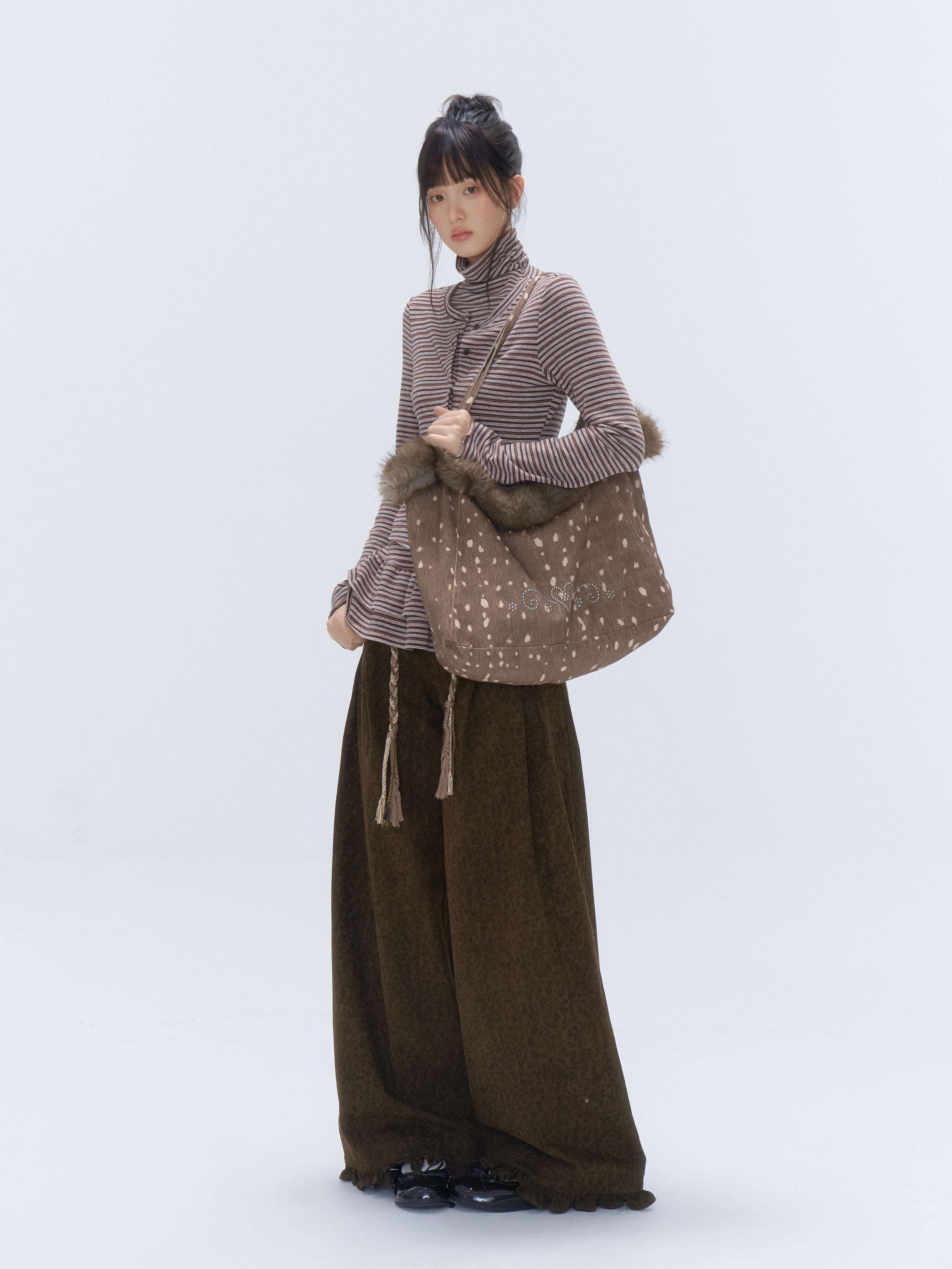 Faux-Fur Deer Rhinestone Tote Bag - view 3