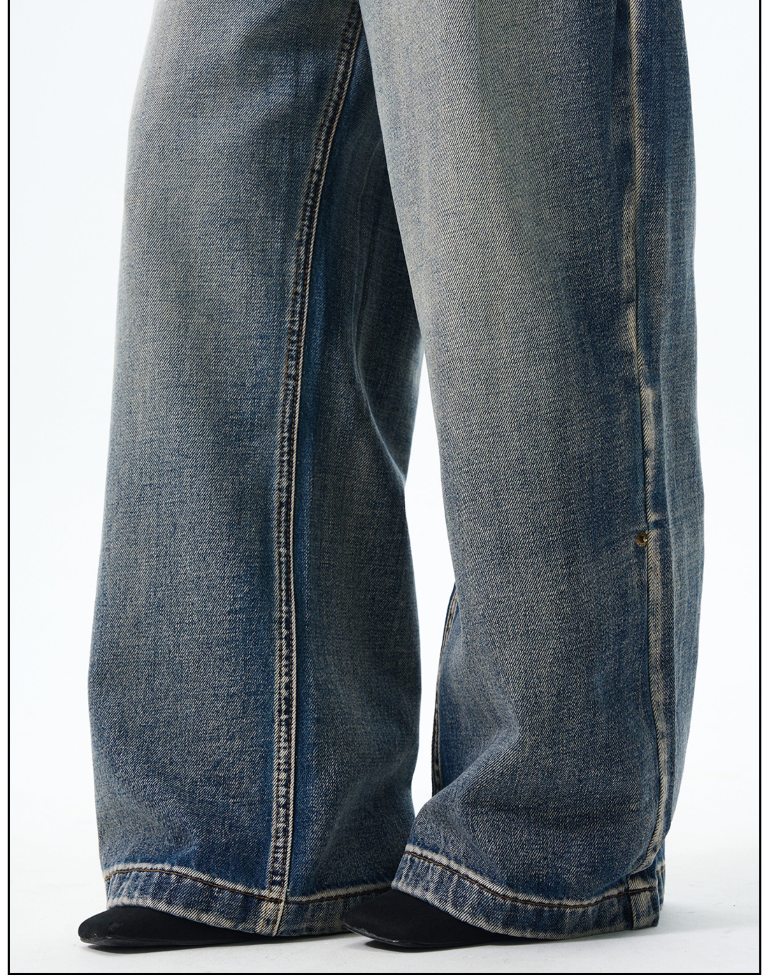 Relaxed Fit Faded Wide Leg Jeans