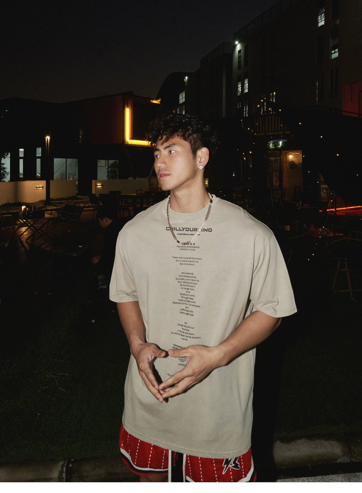 Oversize Graphic Streetwear T-Shirt