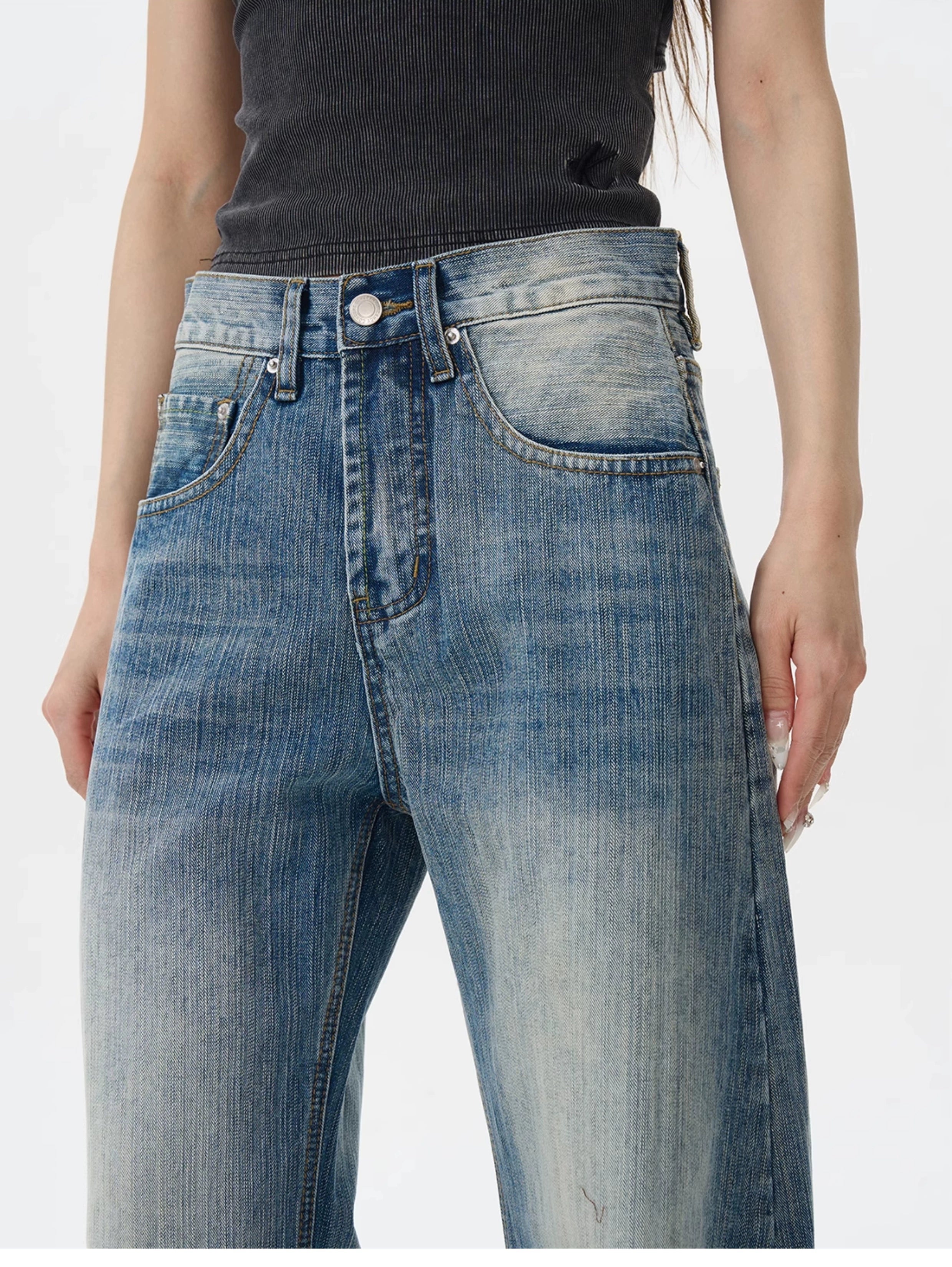 Heavy Knee Distressed Wide Leg Blue Jeans