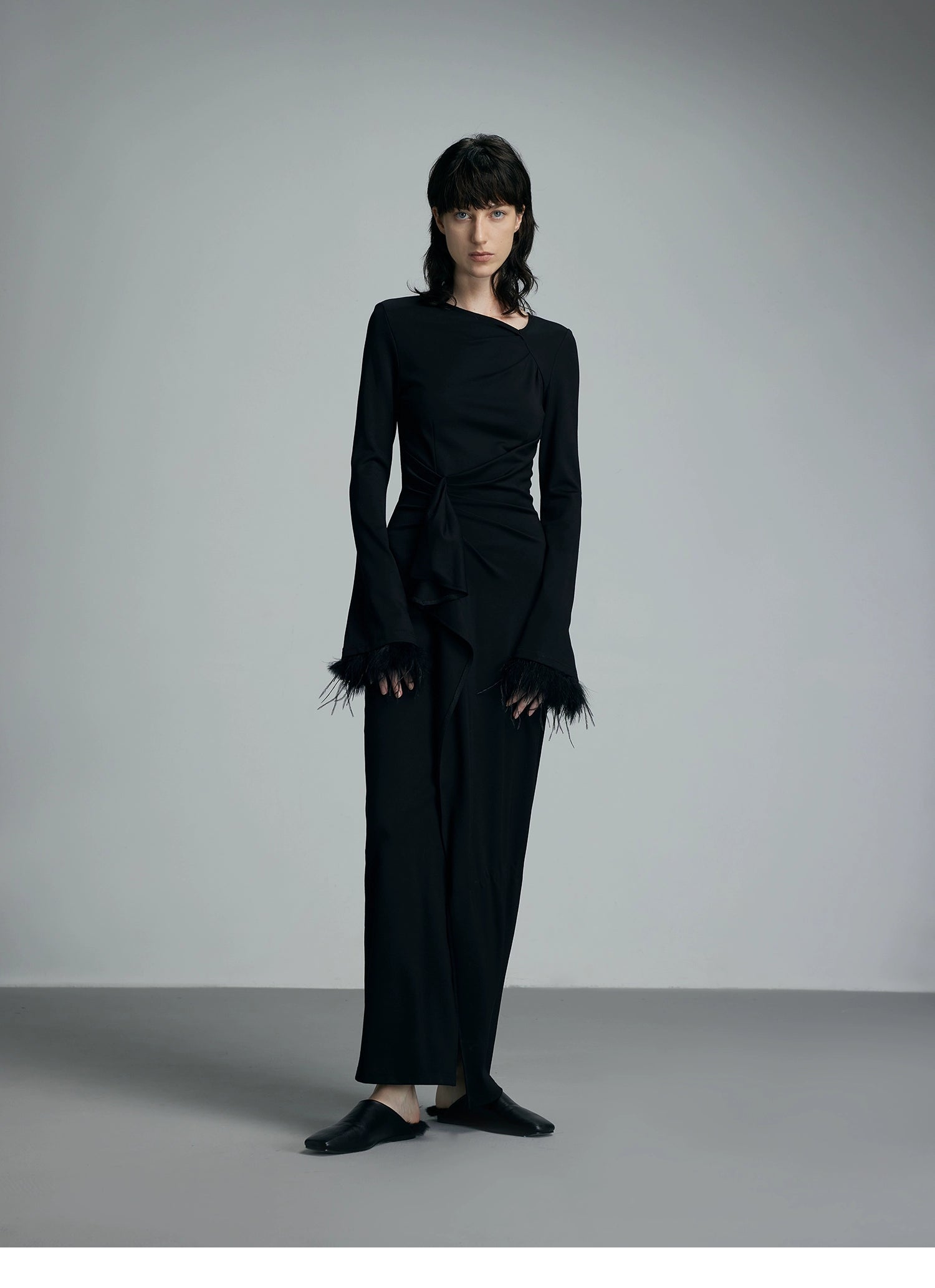 블랙 니트 드레스