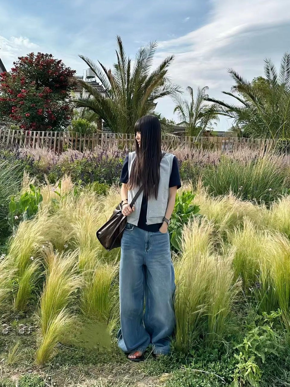 Classic Wide-Leg Denim Jeans