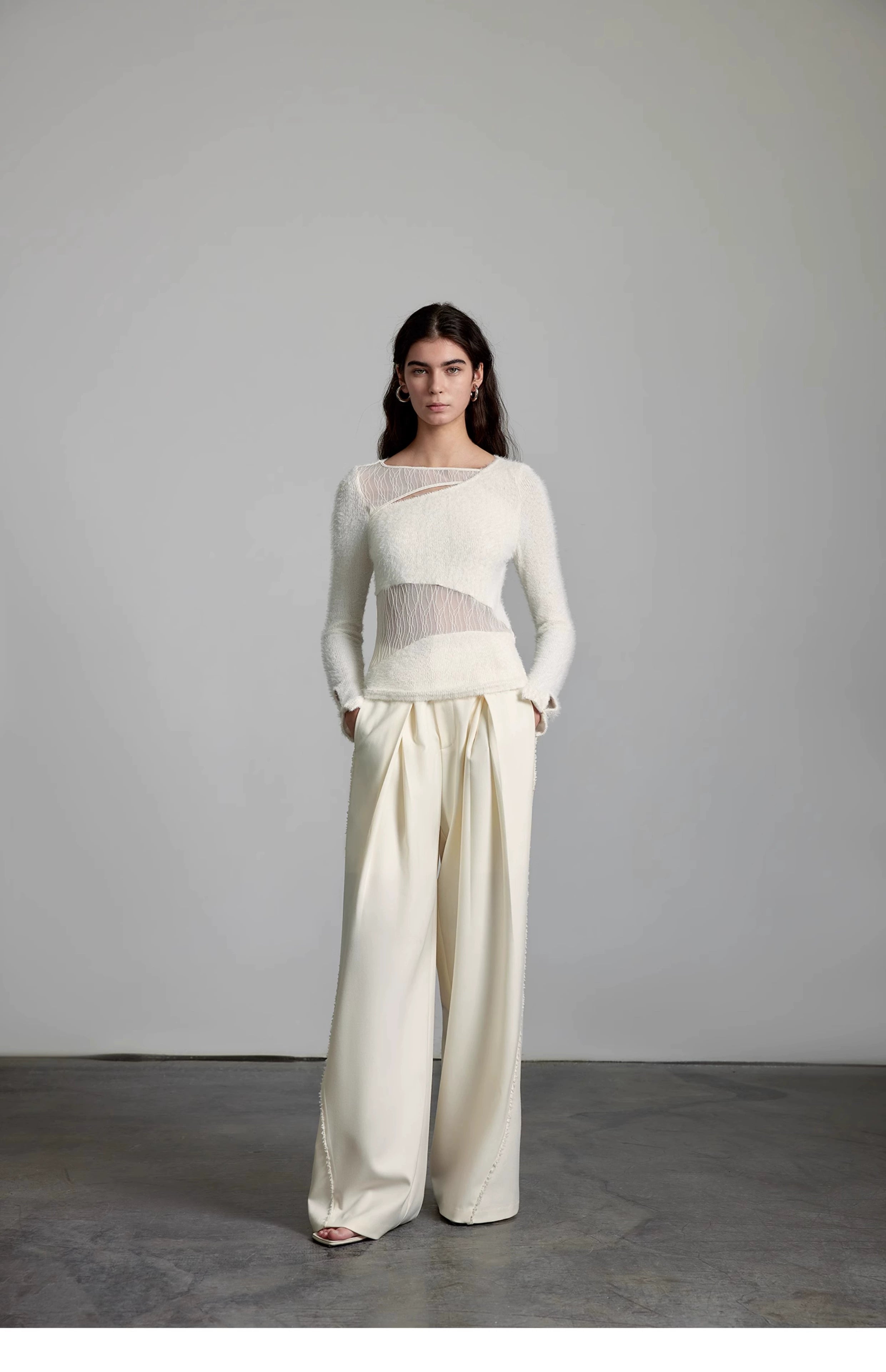 와이드 레그 크림 팬츠