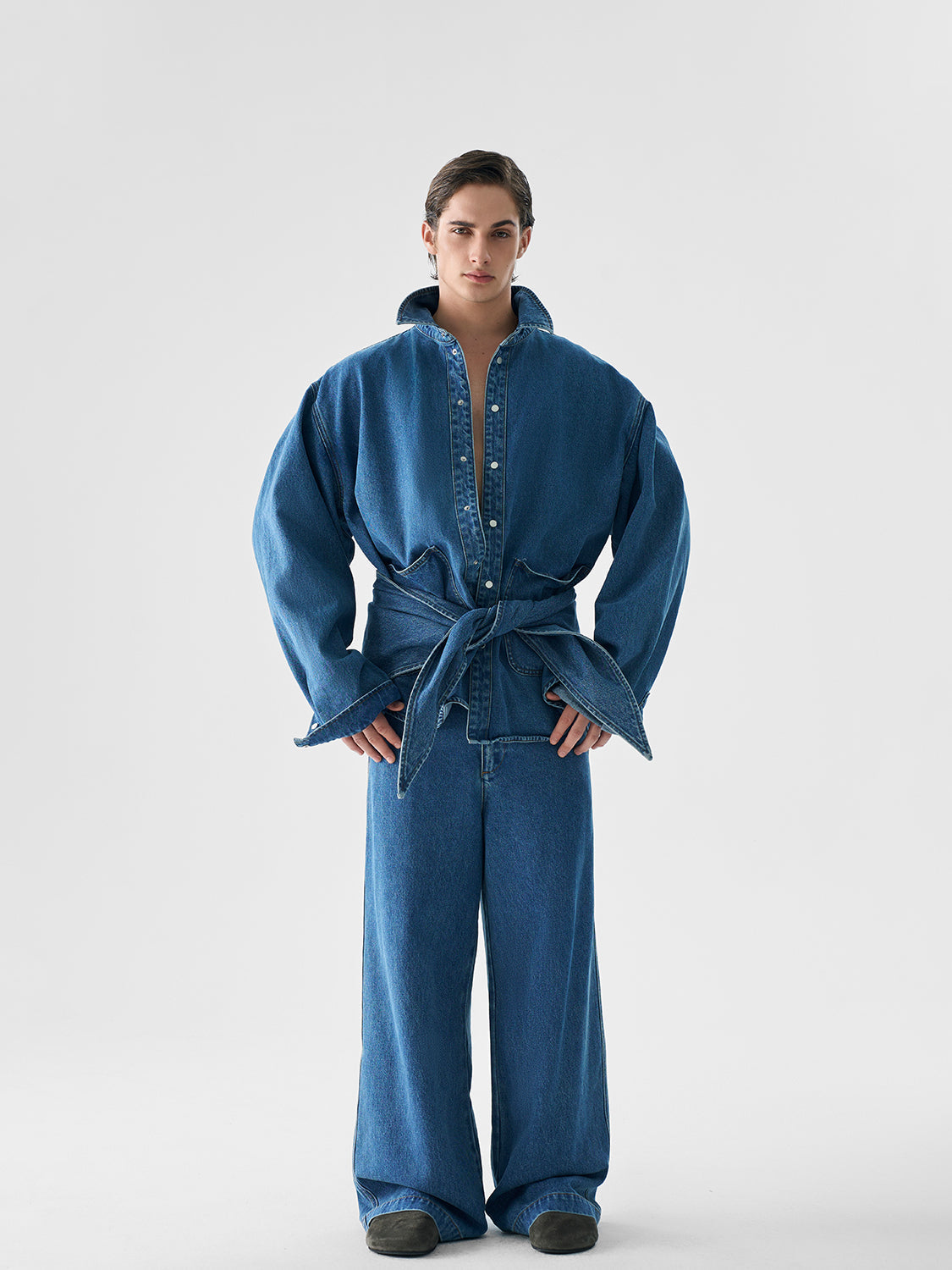 High-Quality Urban Relaxed Fit Denim Jacket and Pants Setup