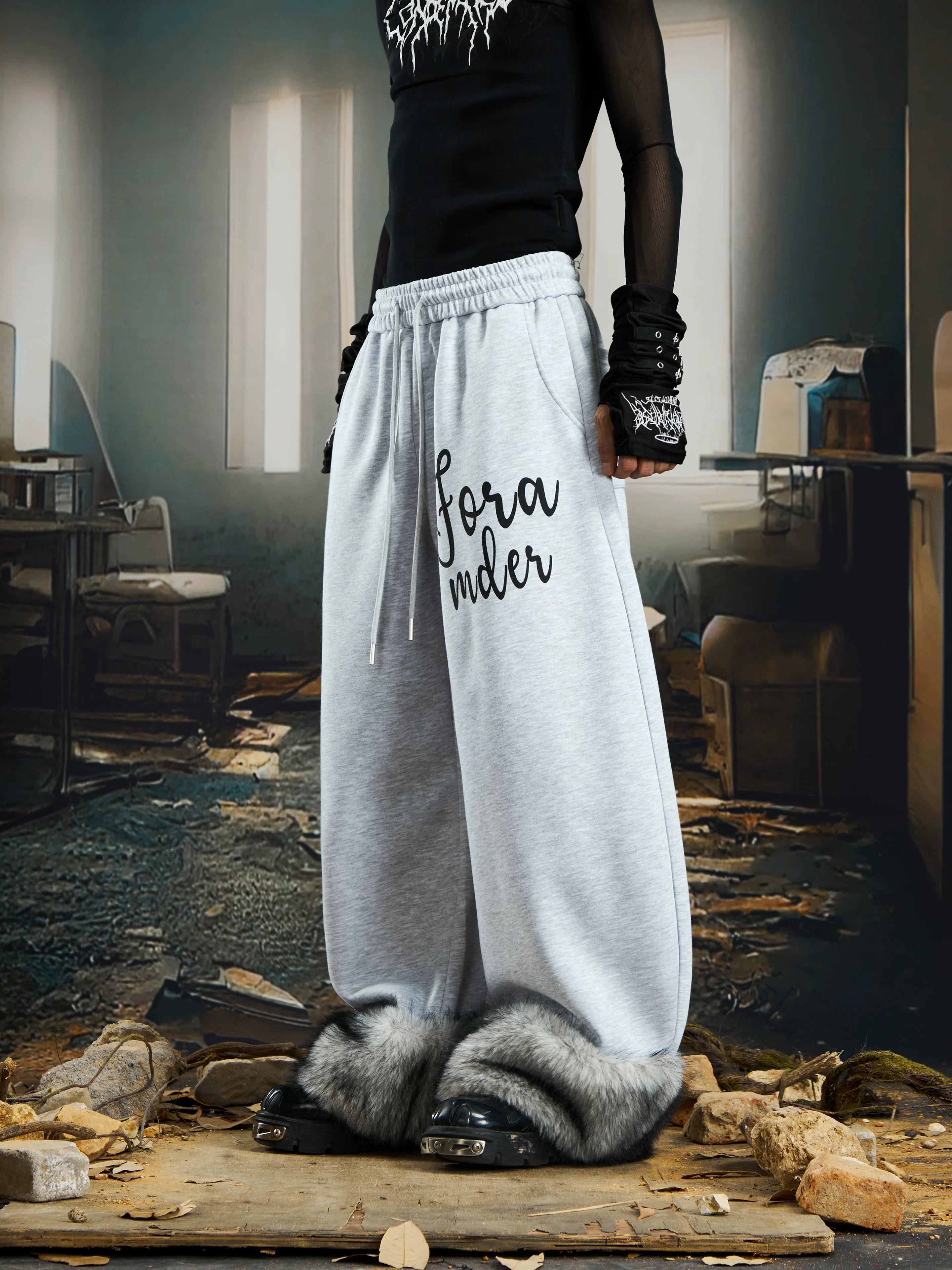 Frostbound Script Fleece‑Cuff Lounge Pants