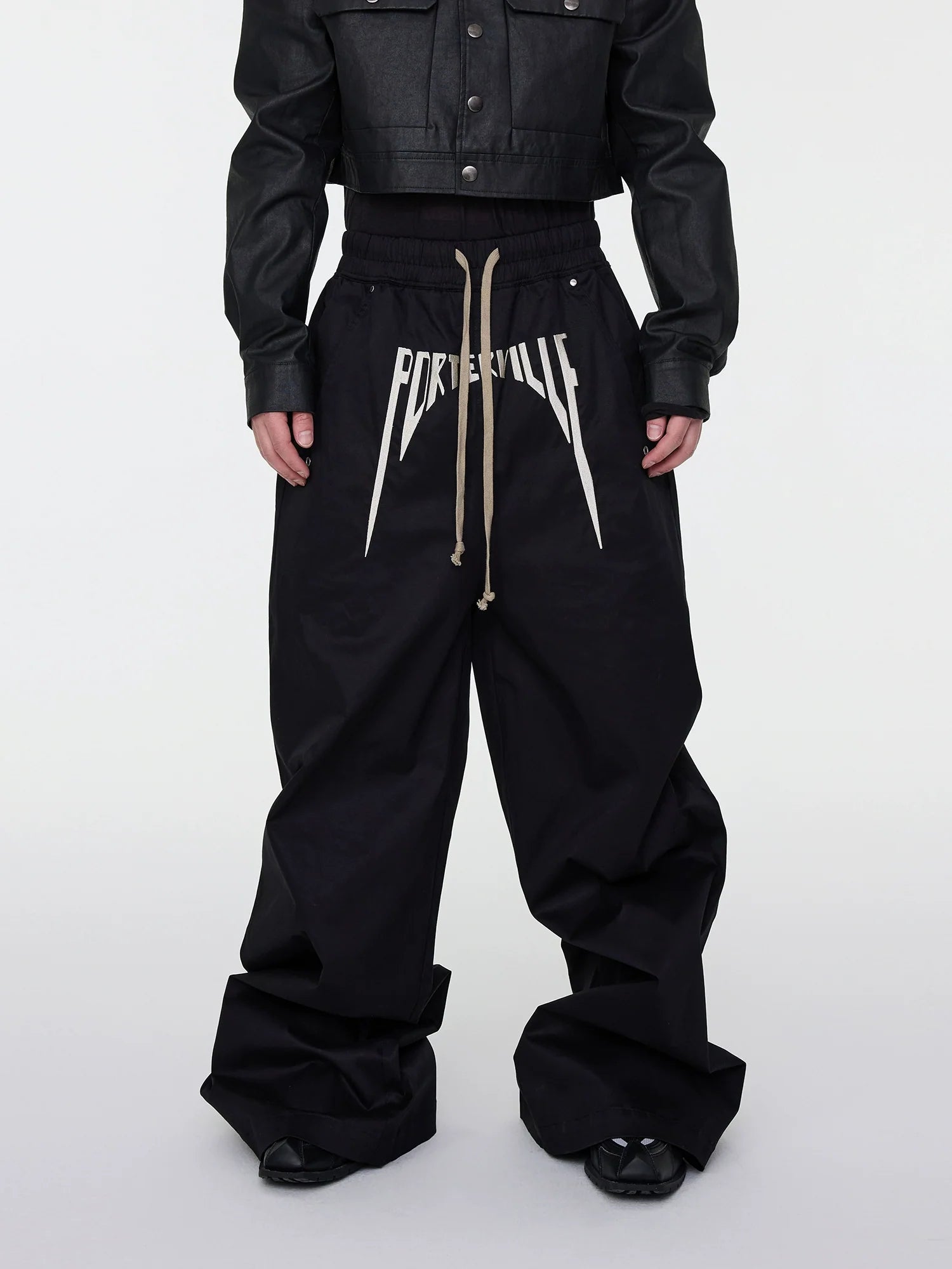 Porterville Black Graphic Baggy Pants