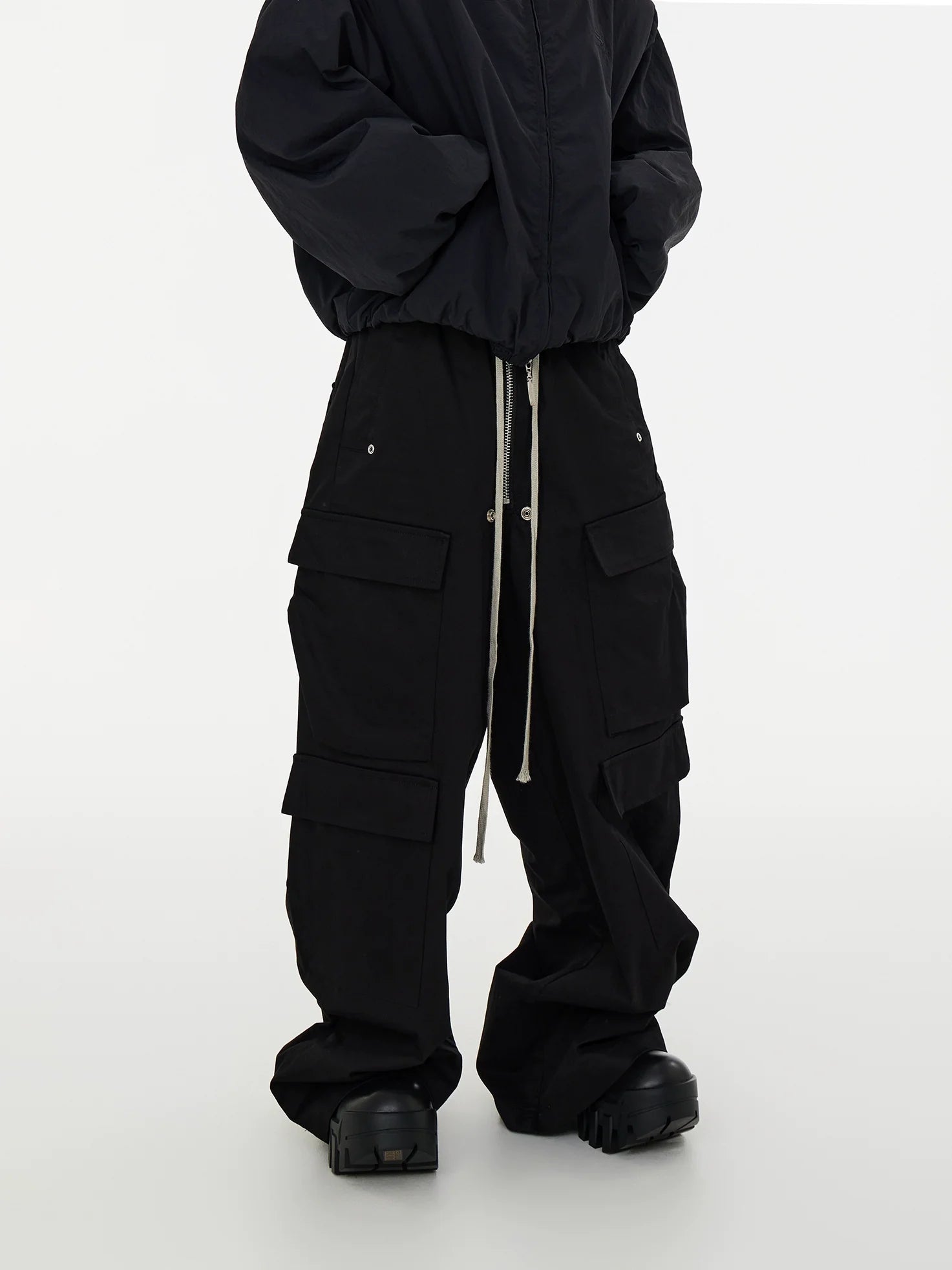 Black Drawstring Multi-Pocket Dragging Cargo Pants