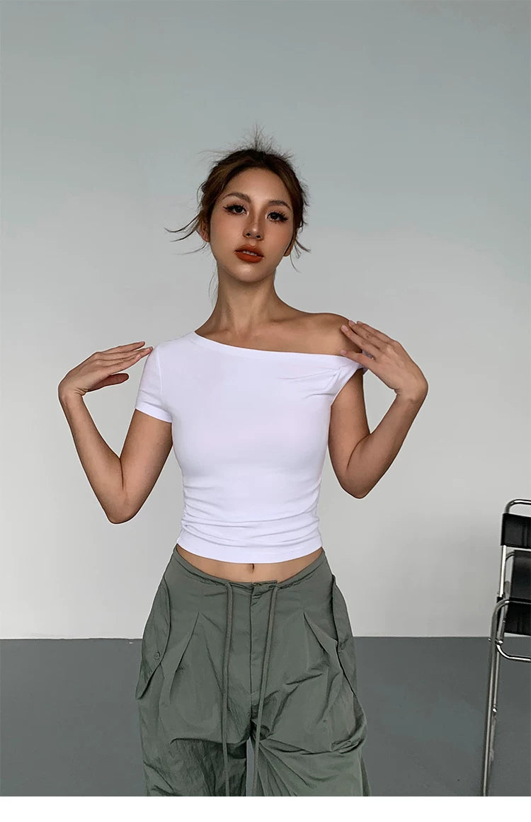 Skyline Tilt One-Shoulder Crop Tee