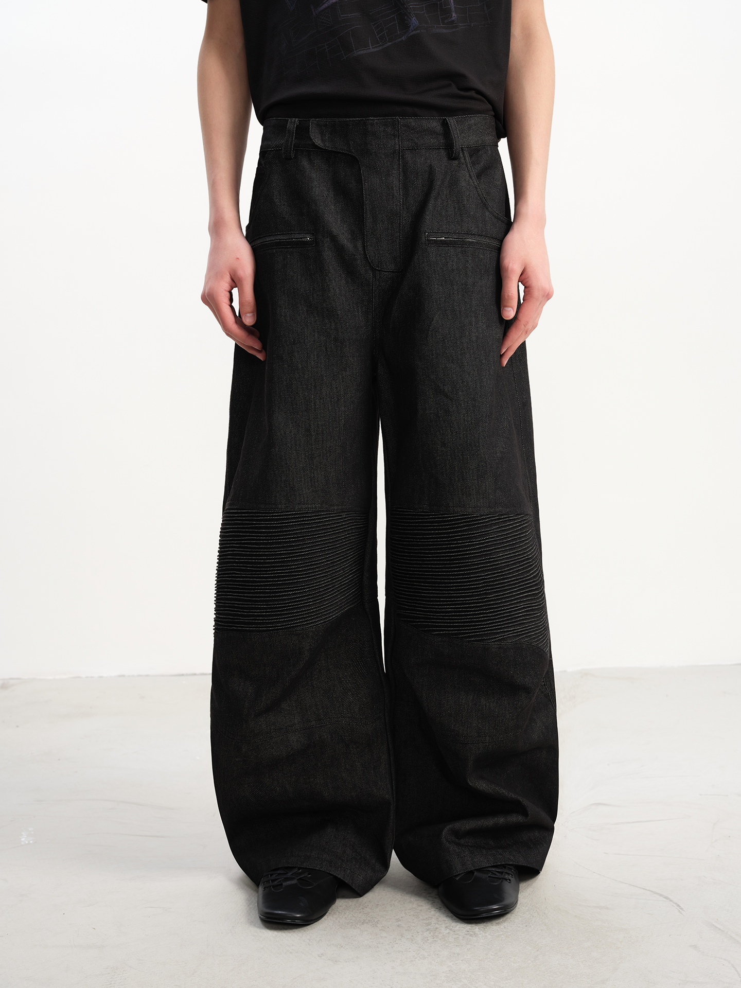 Ribbed Knee Panels Wide-Leg Denim Pants