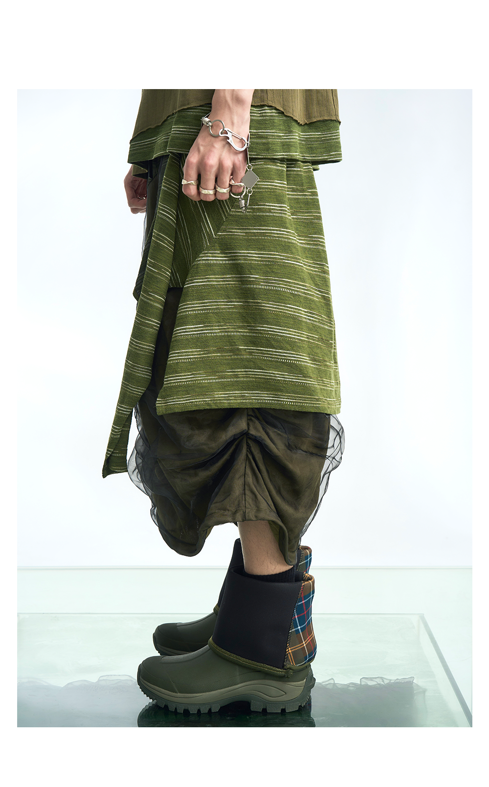 Zip Drape Barrel Cropped Pants
