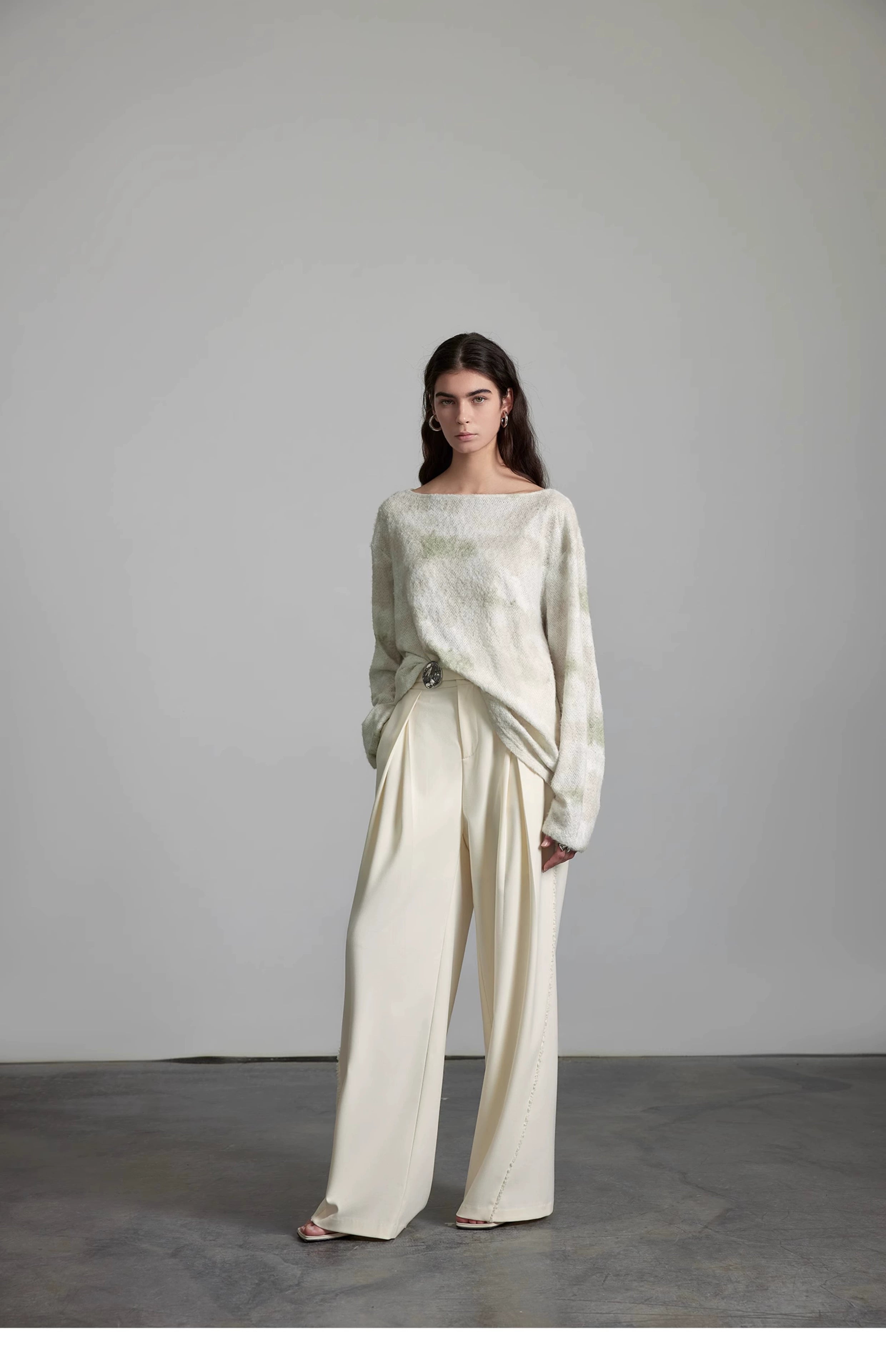 와이드 레그 크림 팬츠