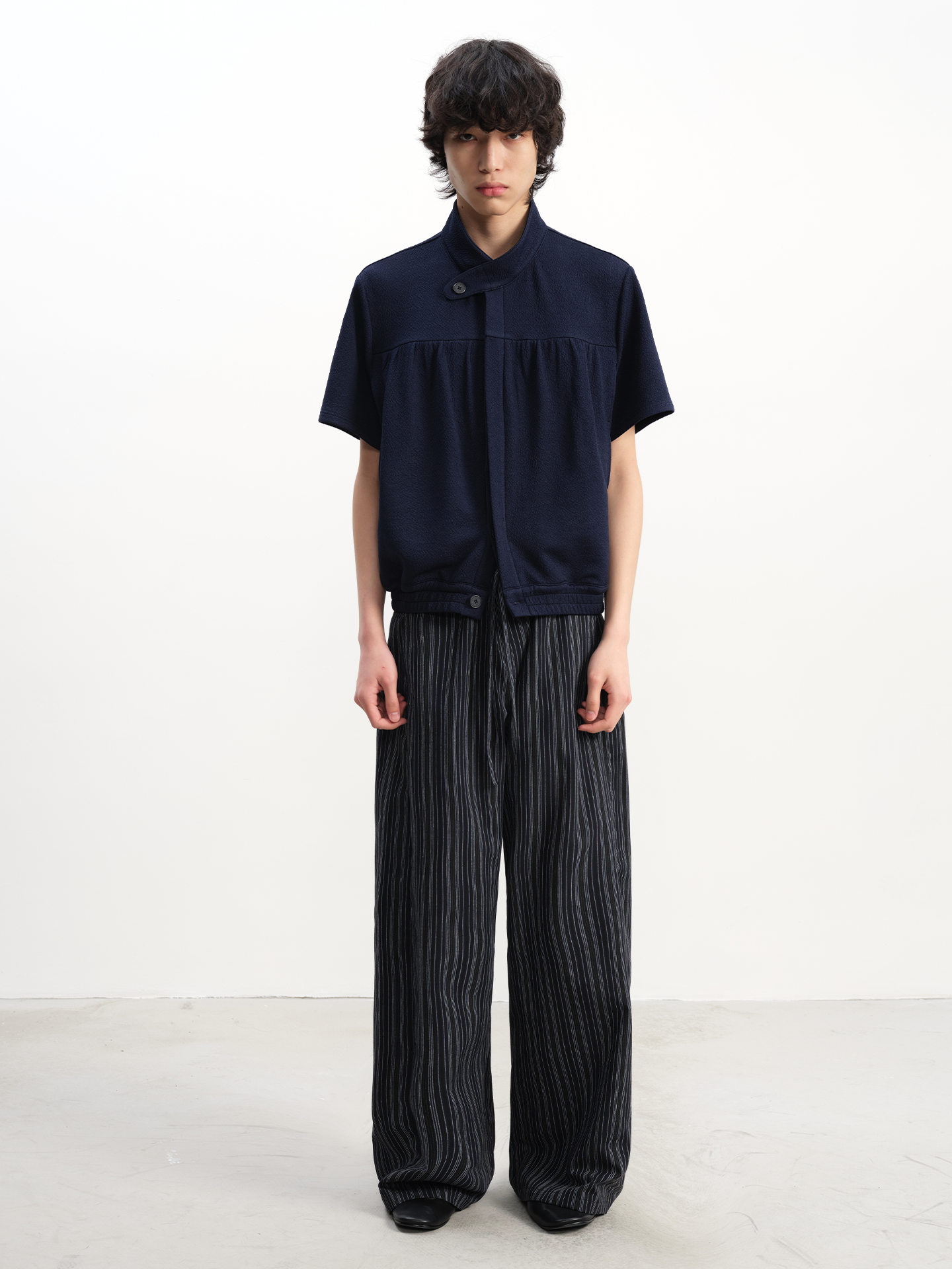 Textured Short-Sleeve Stand-Collar Shirt